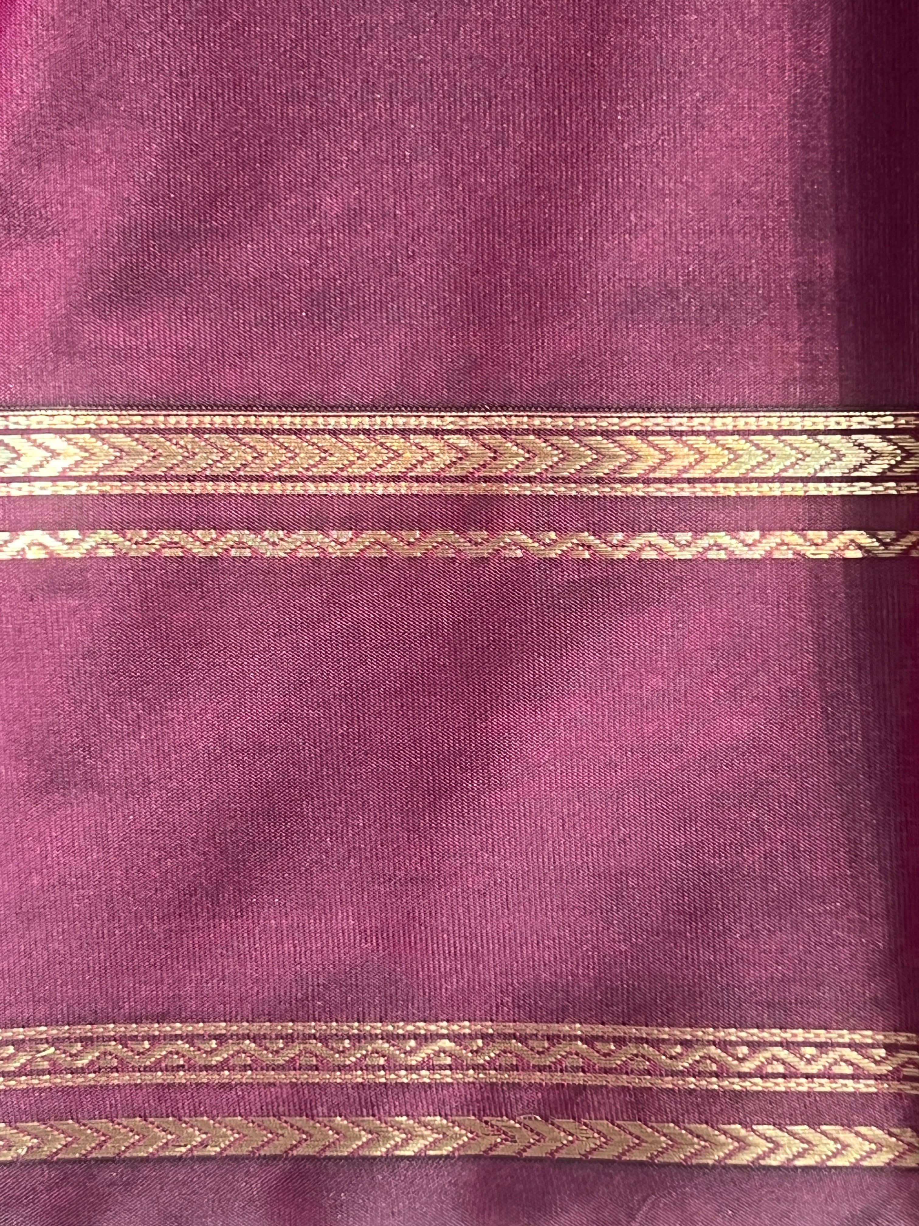 Traditional Rettapet Pattern With Floral Buti Elegance | LPR128