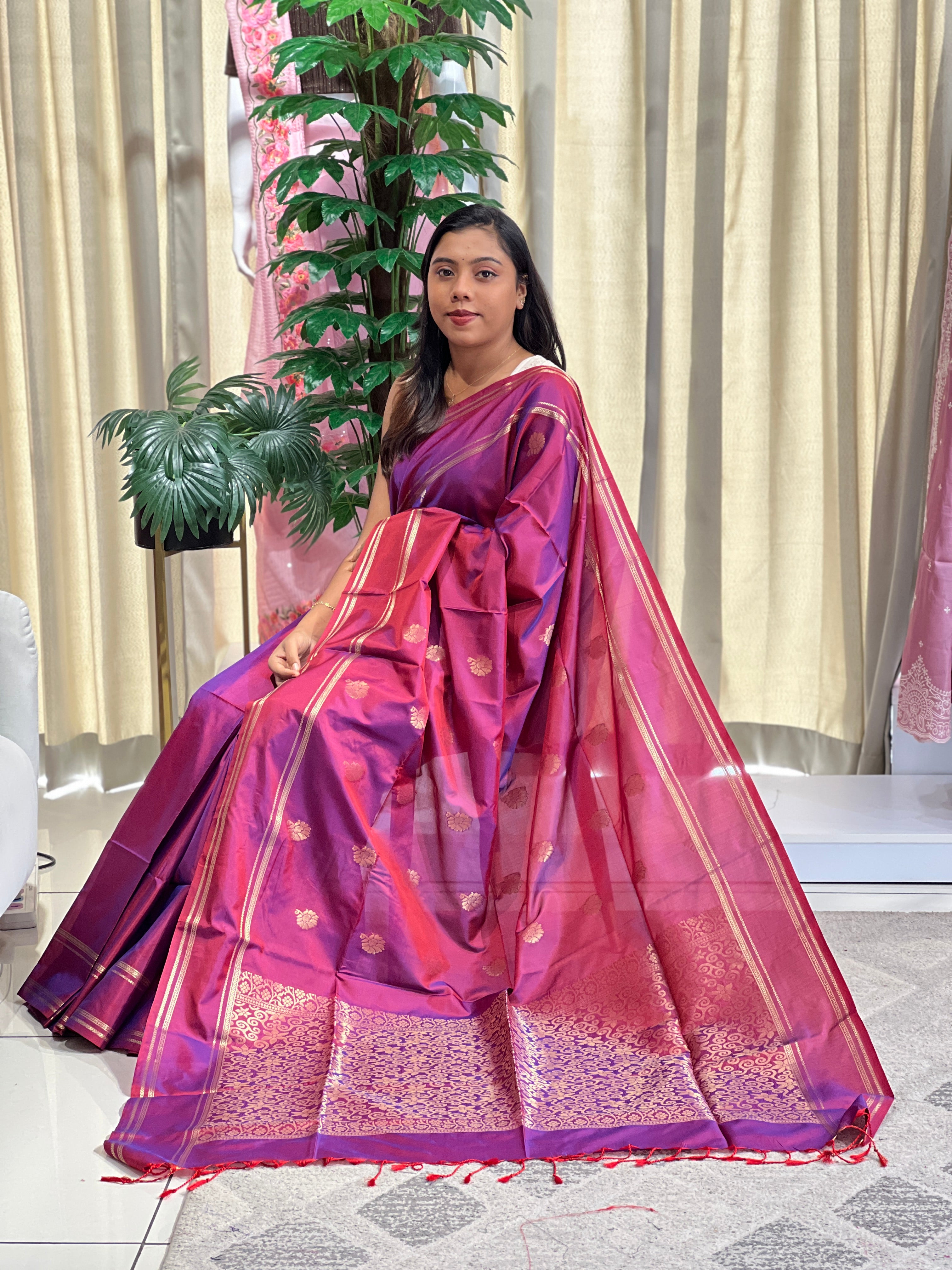 Traditional Rettapet Pattern With Floral Buti Elegance | LPR123