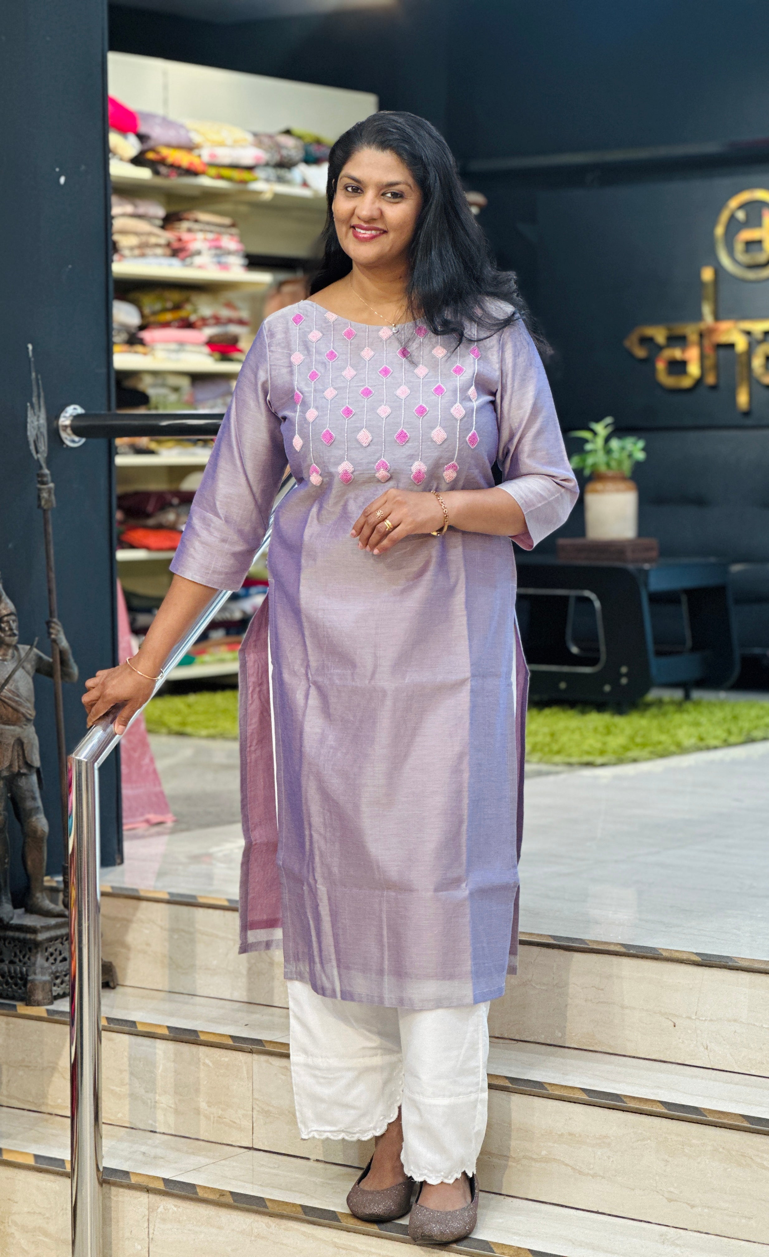 Yoke Embroidery Pattern Chanderi Kurta |  DNT1210