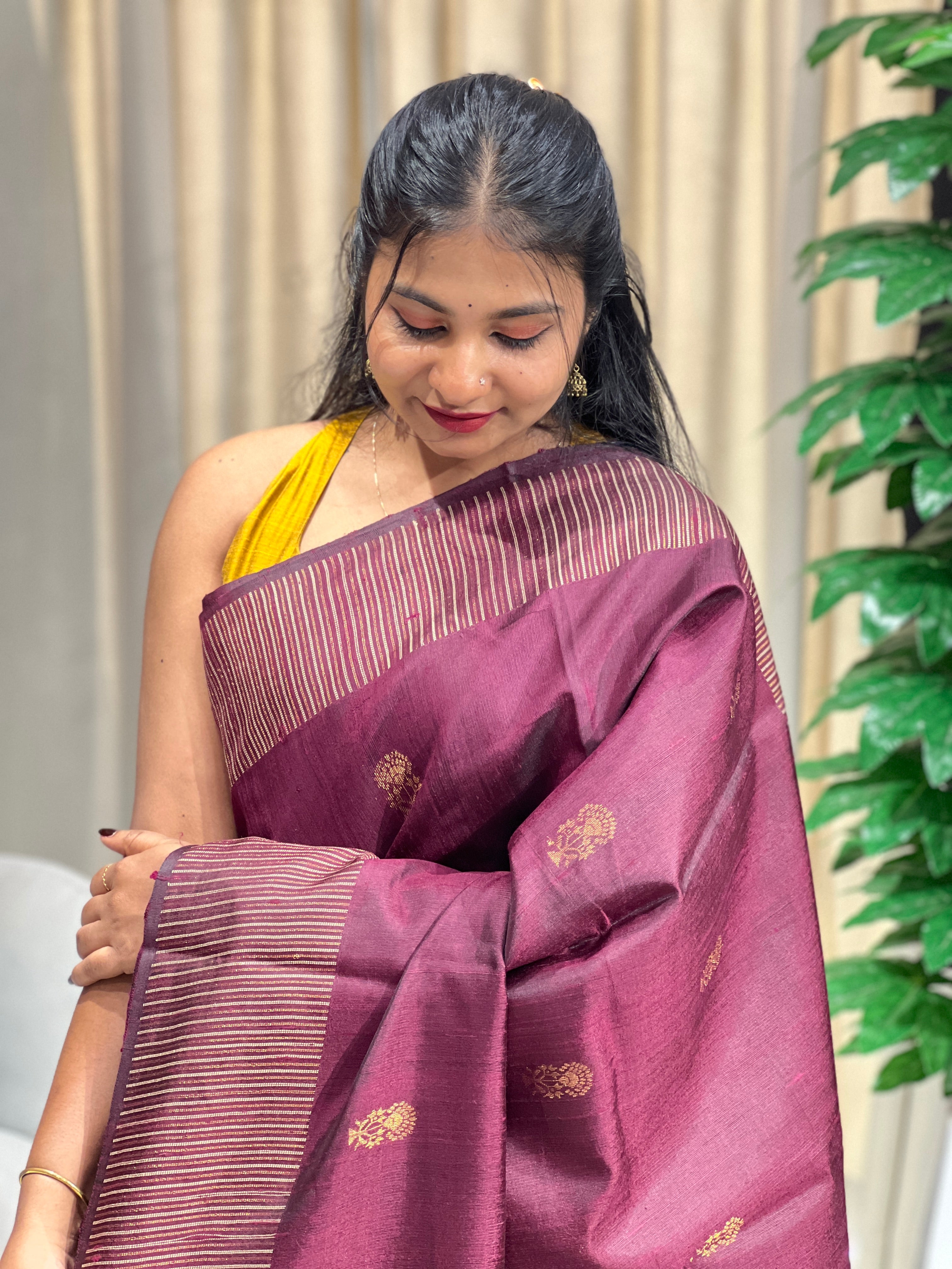 Traditional Hand Woven Raw Silk Saree | HS1249