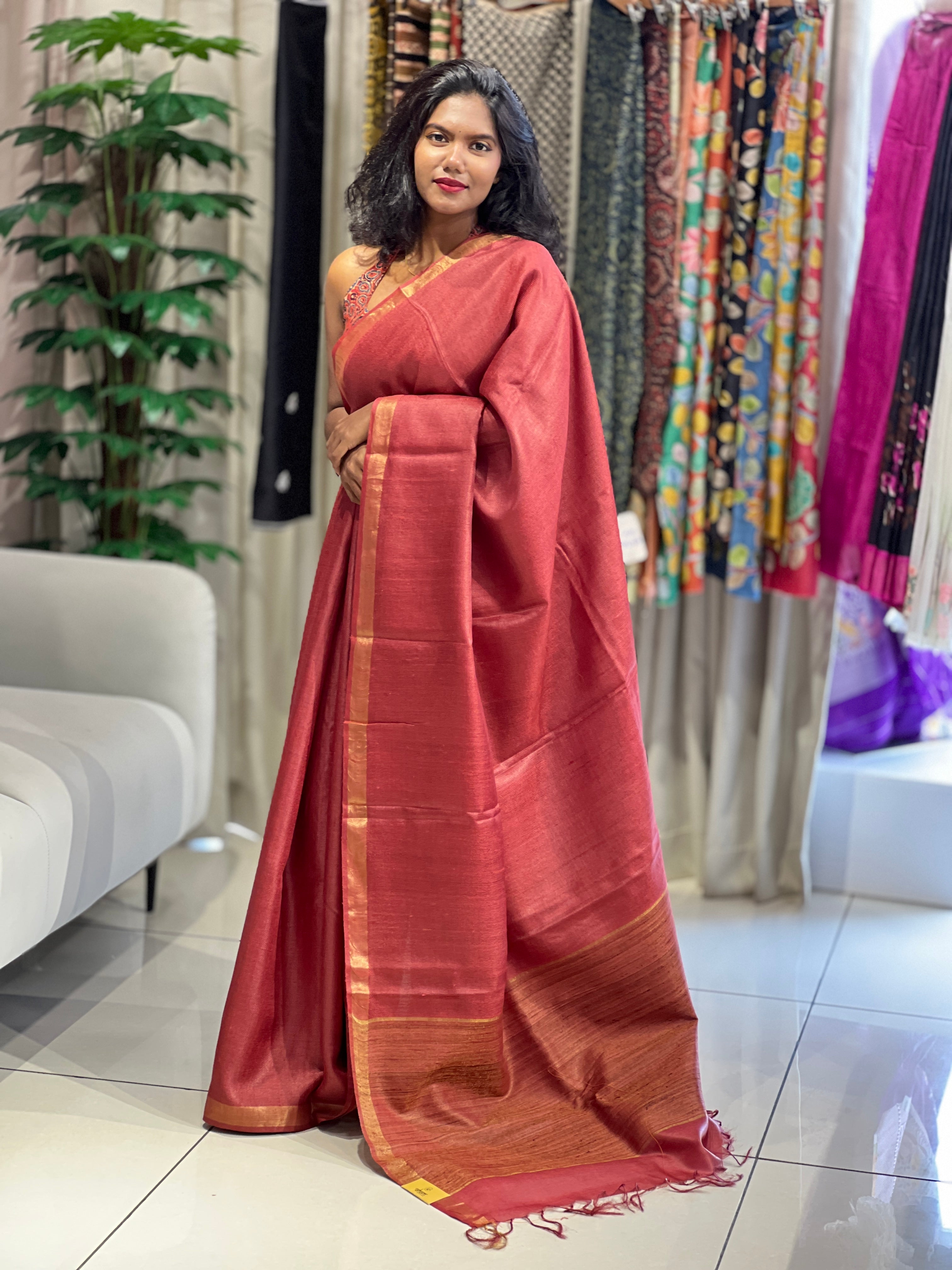 Kantha & Zari Detailed Tussar Saree | HS1266