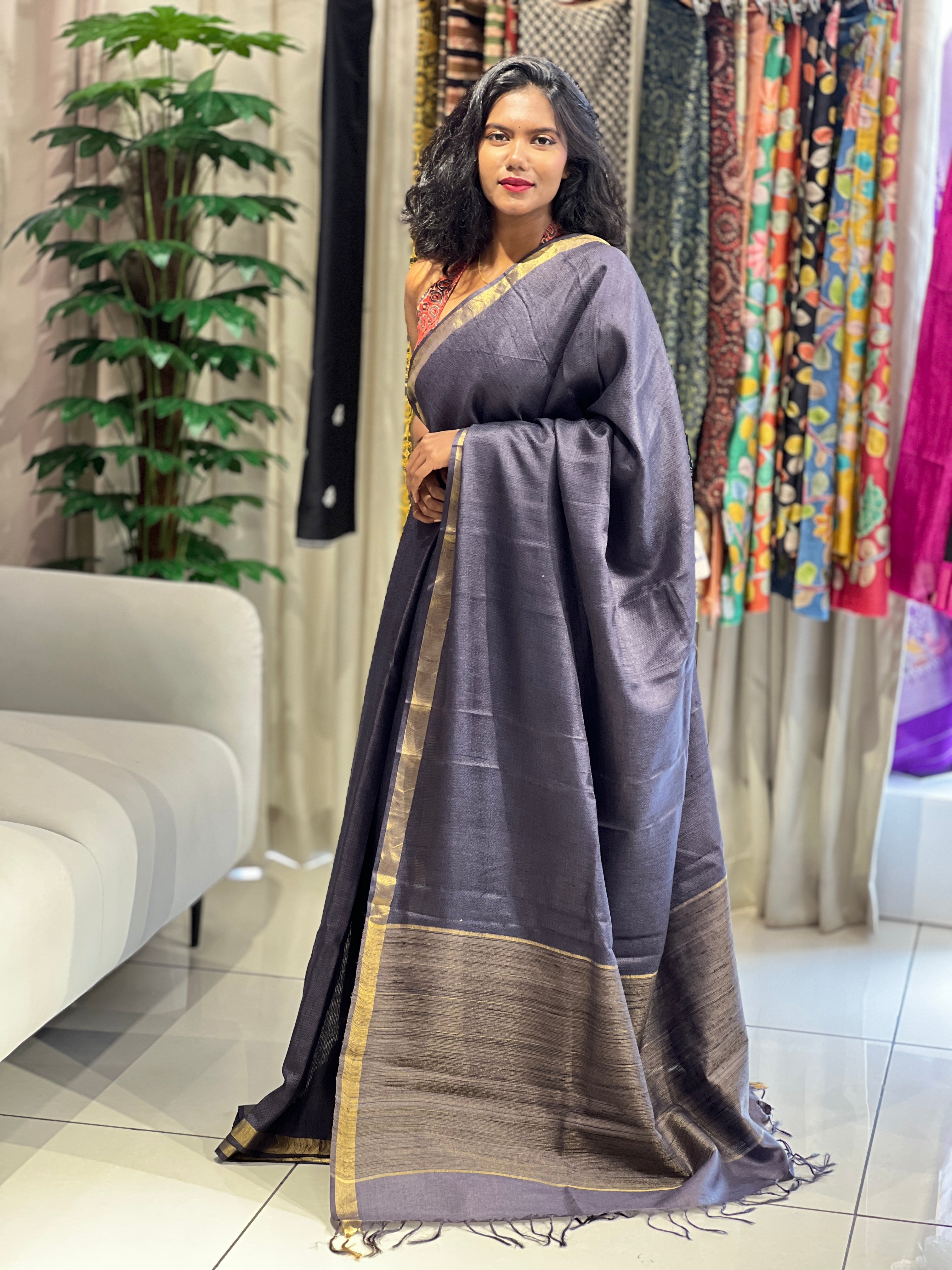 Kantha & Zari Detailed Tussar Saree | HS1267