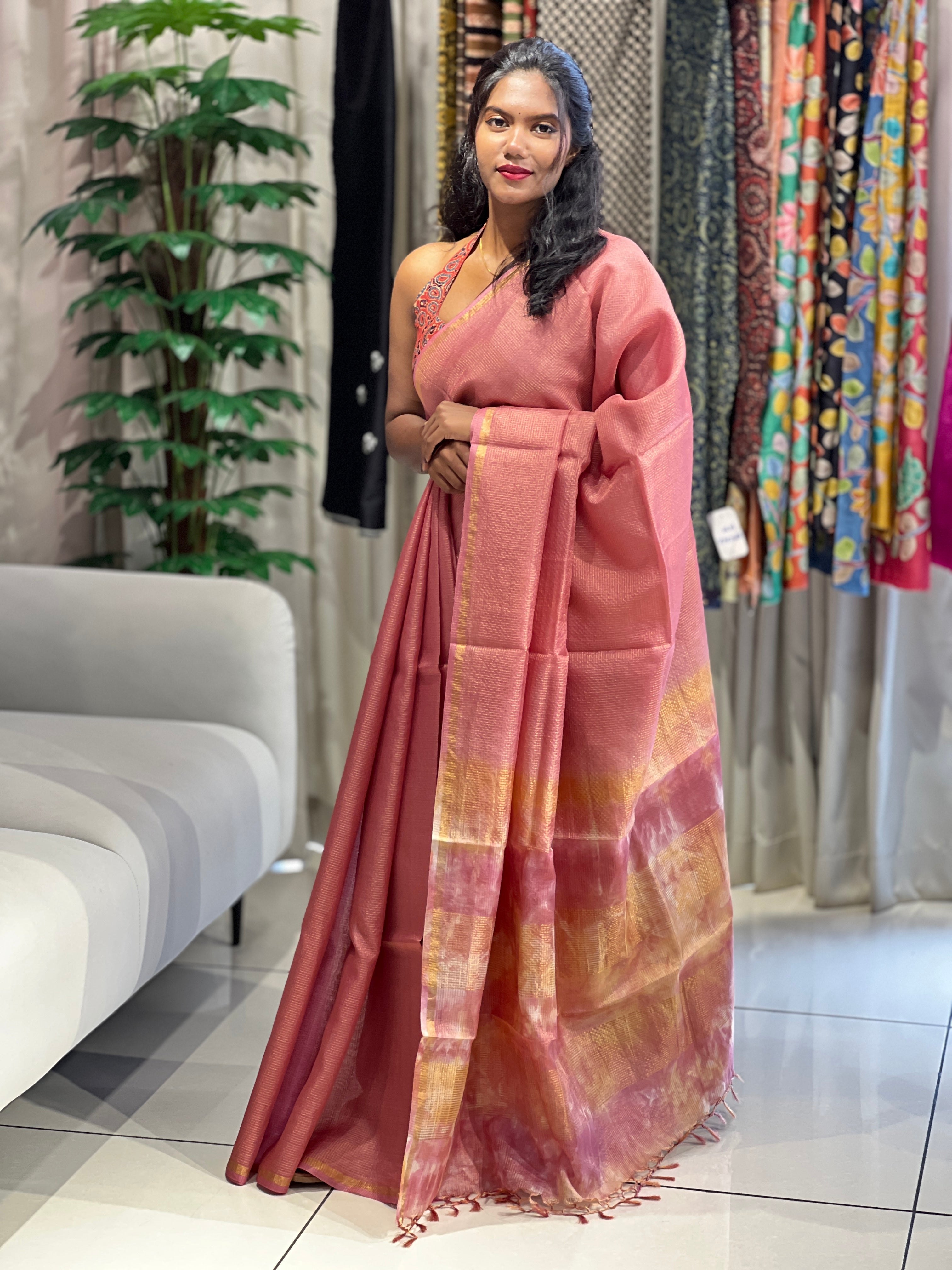 Zari Check Pattern With Tie & Dye Detailed Tussar Saree | HS1270