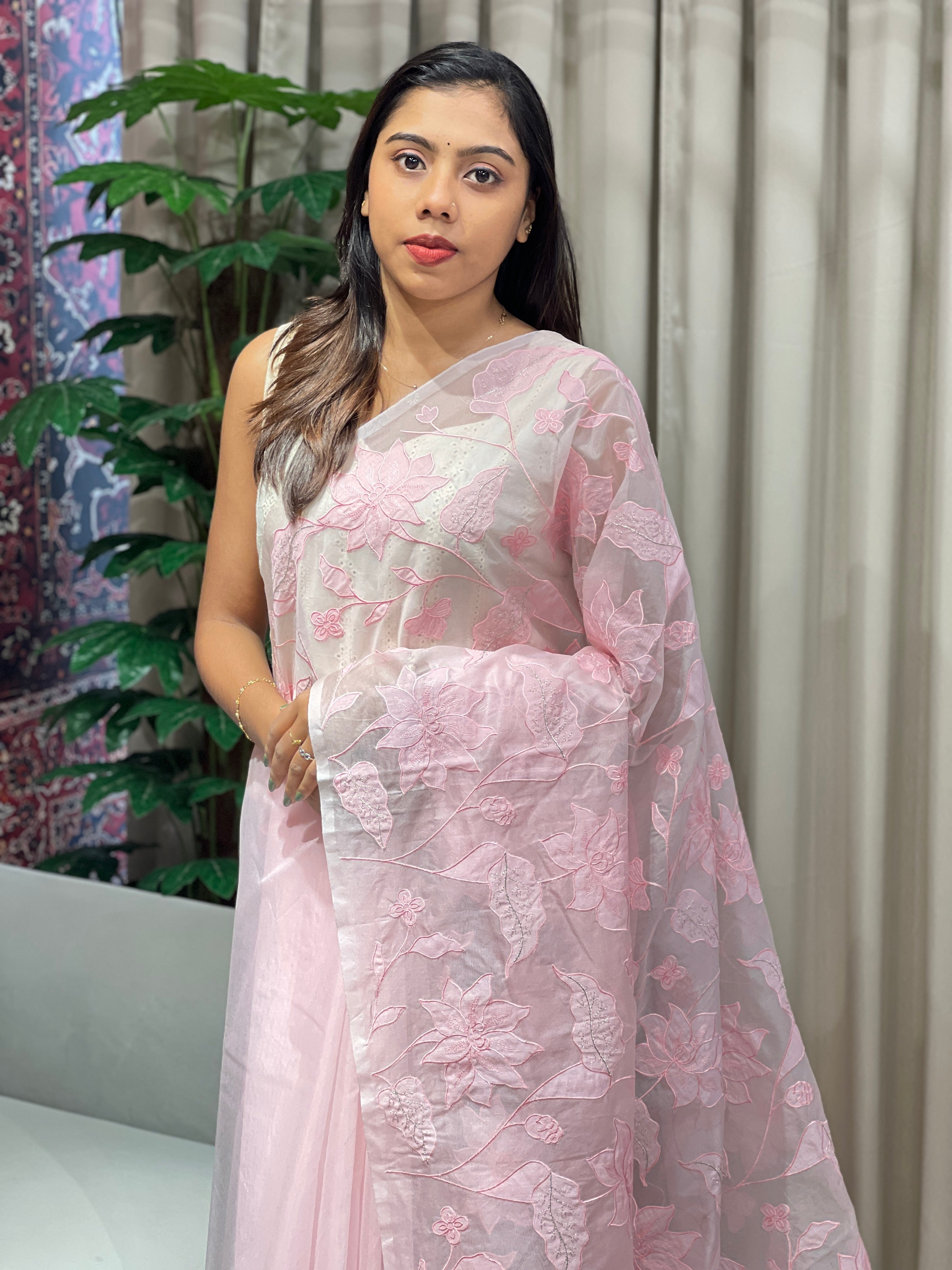 Floral Applique Detailed Organza Saree | MM260