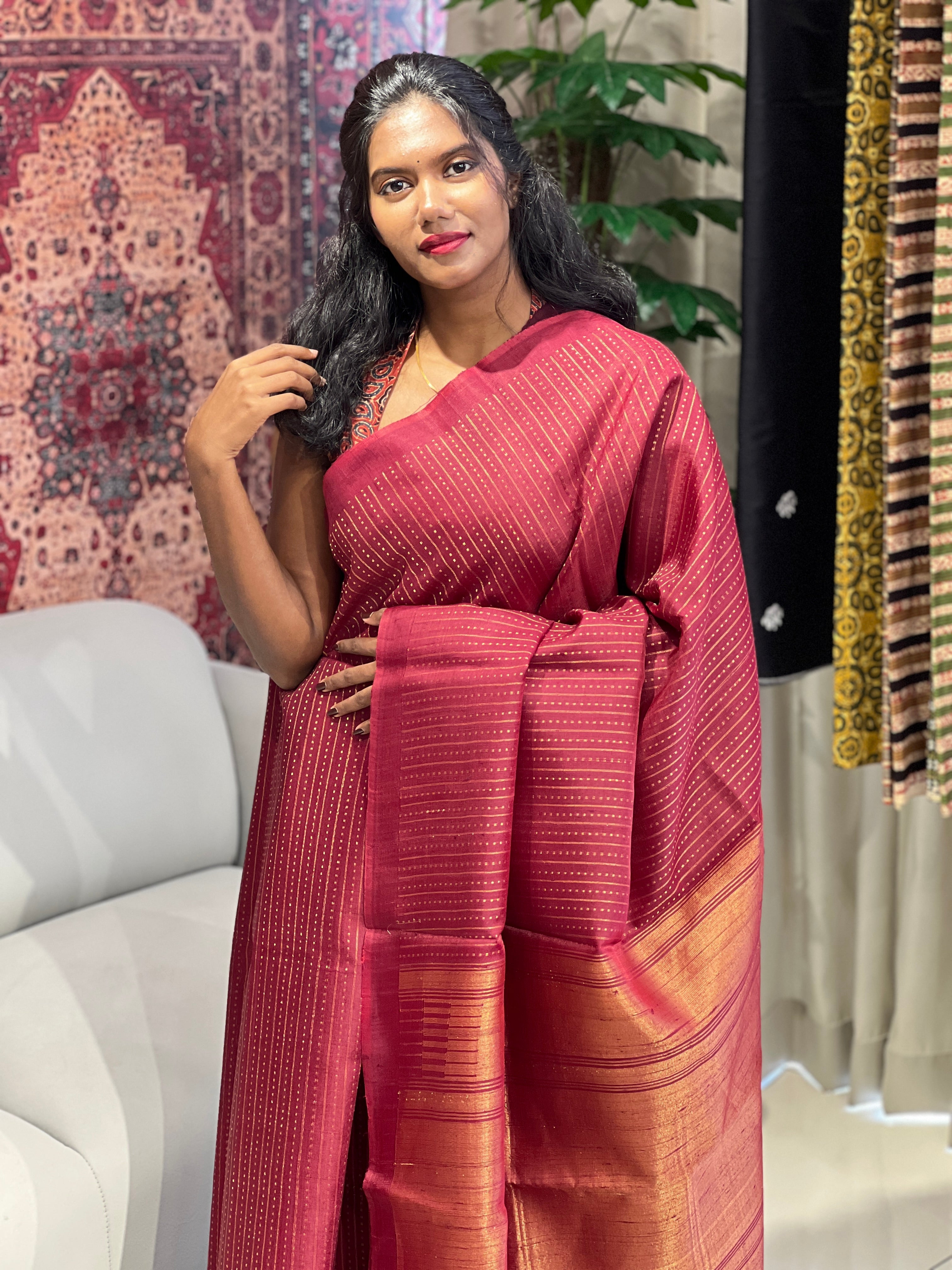 Line Woven Raw Silk Saree | HS1313