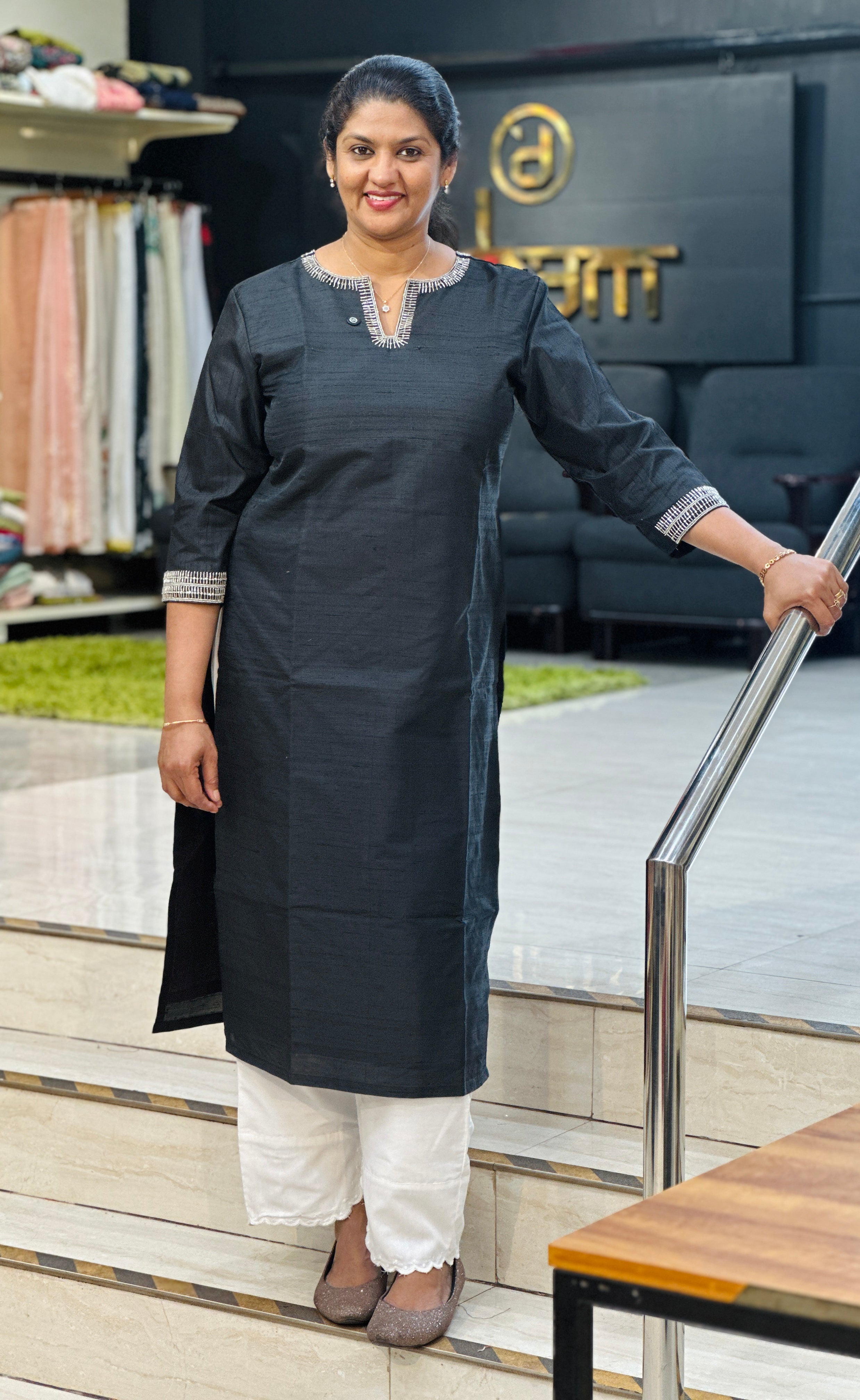 Cut Bead Embroidered Raw Silk  Kurta | DNT1217