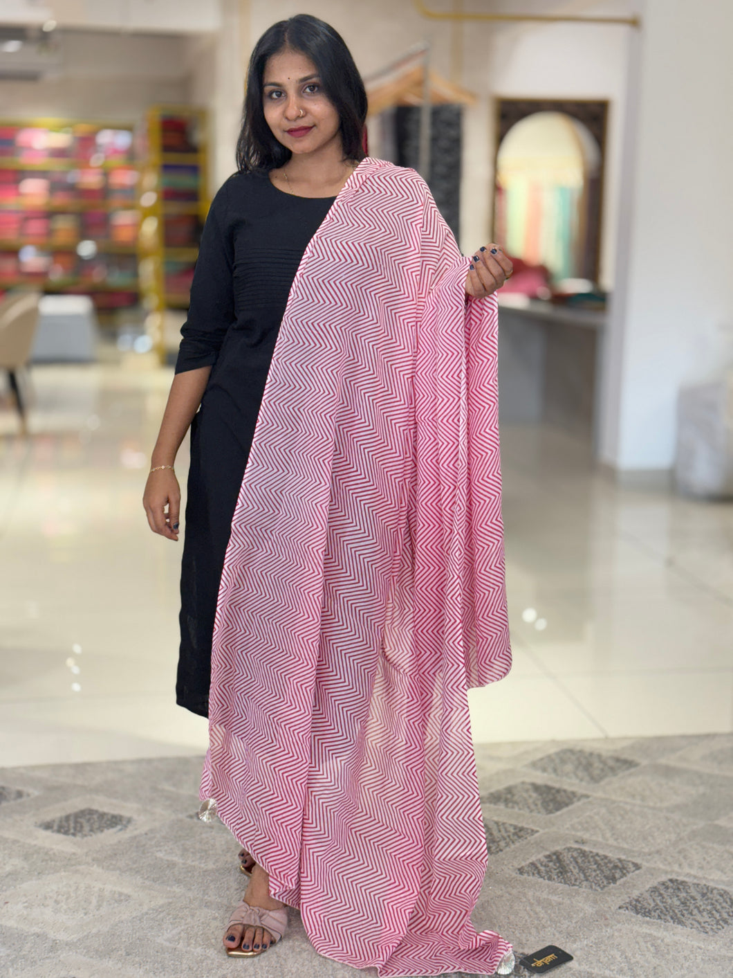 Zig Zag Printed Cotton Dupatta | AHD204