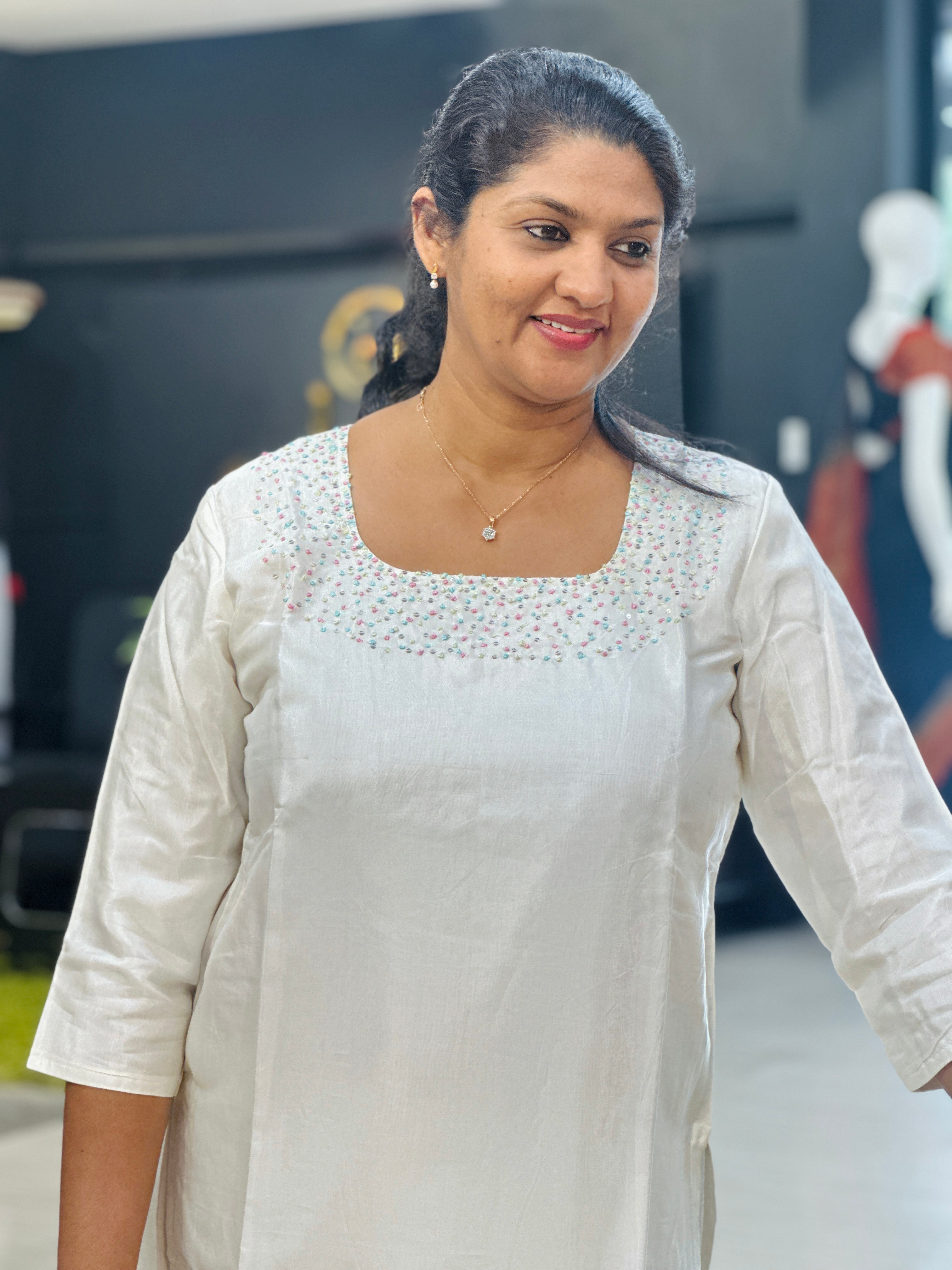 Sequence Highlight Uppada Silk Kurta DNT1218
