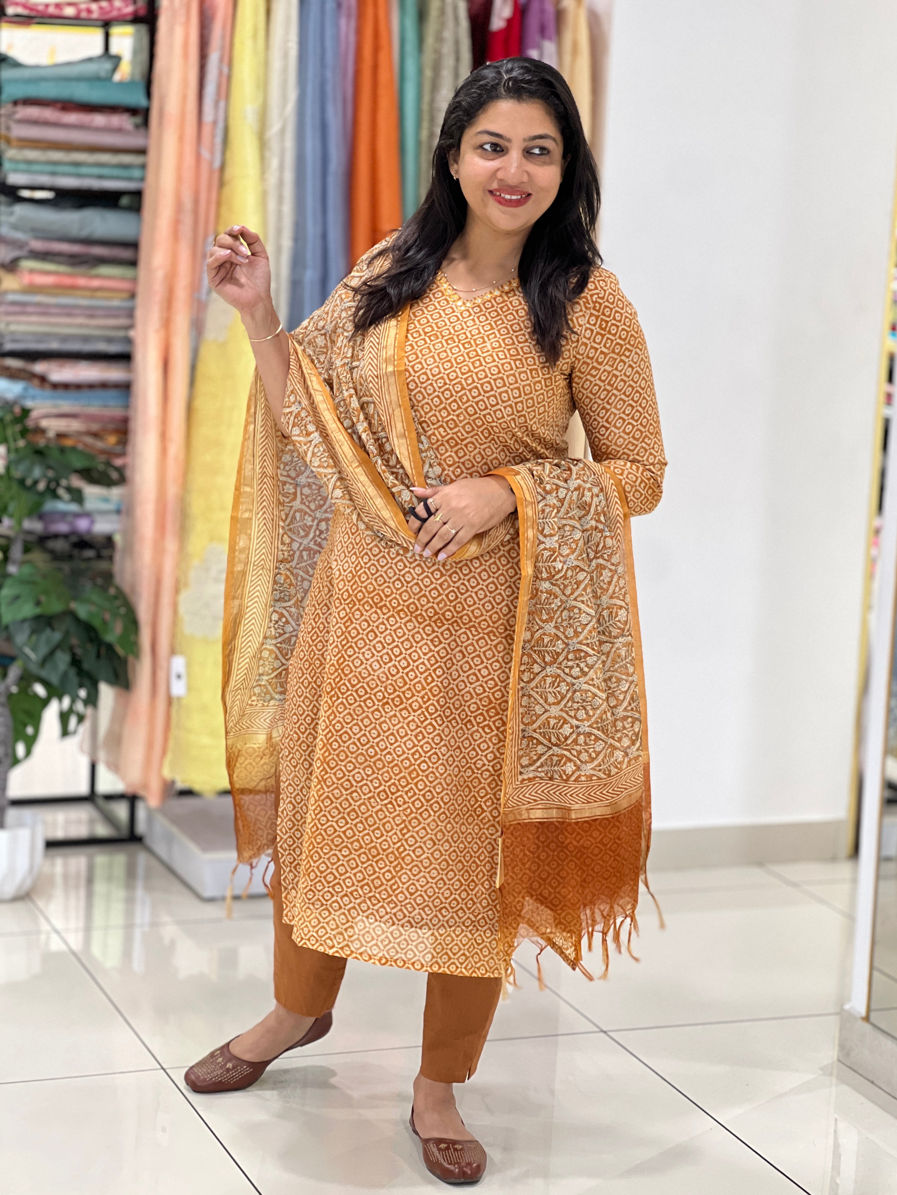 Screen Printed Chanderi Salwar Set | SSC106