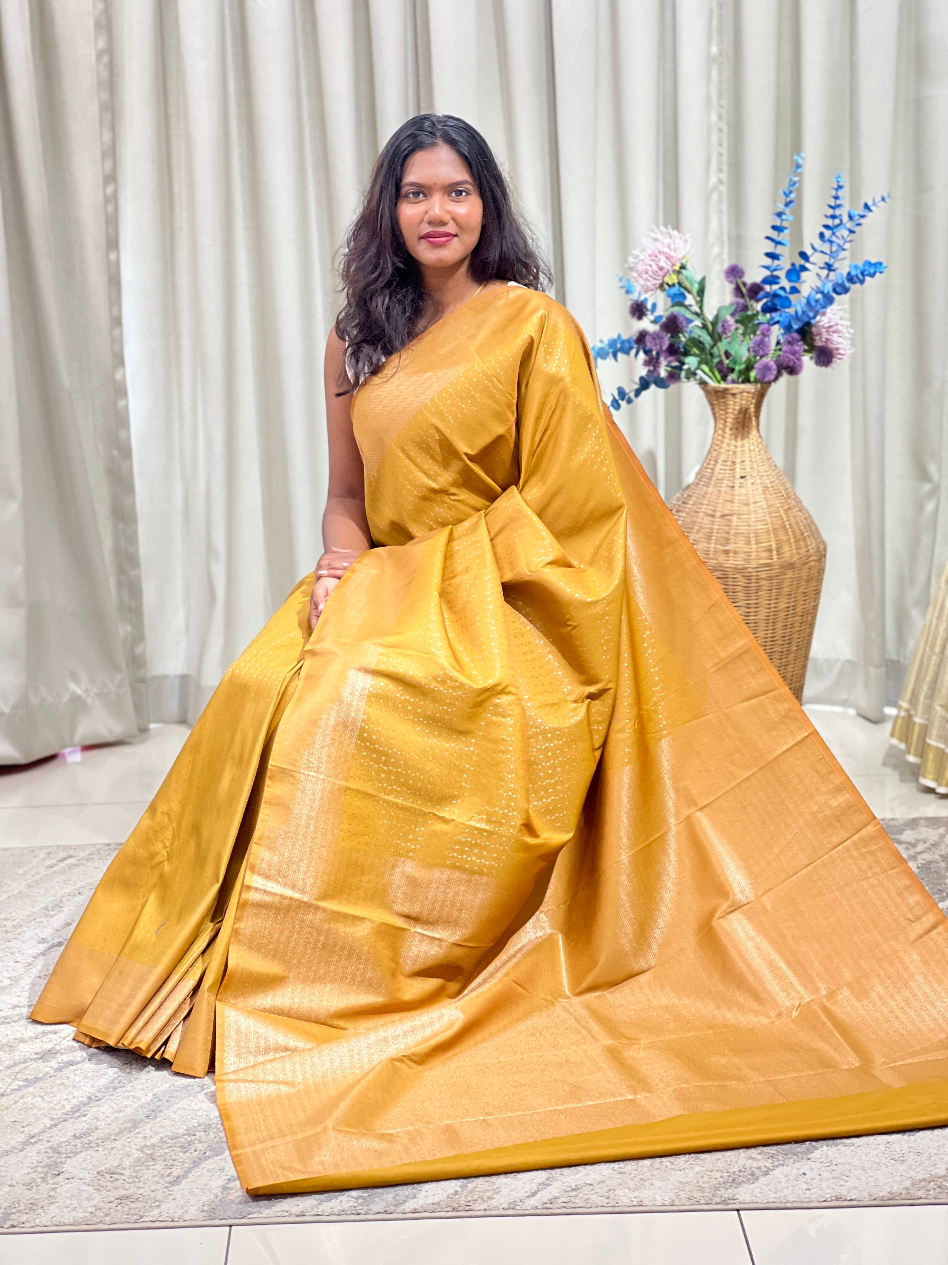 Geometrical Pattern Semi Silk Saree | RVS195