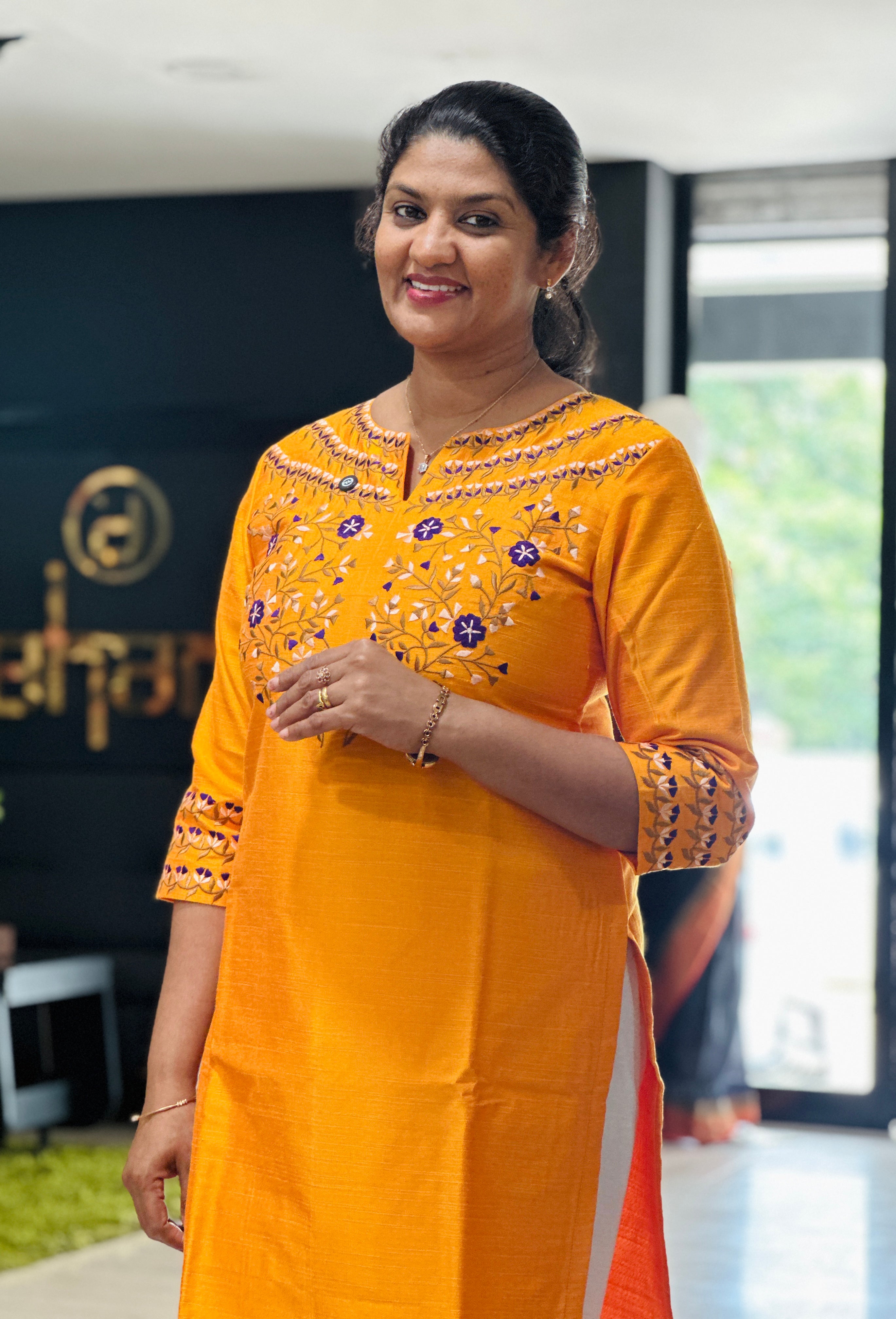 Floral Embroidery Pattern Silk Cotton Kurta | DNT1211