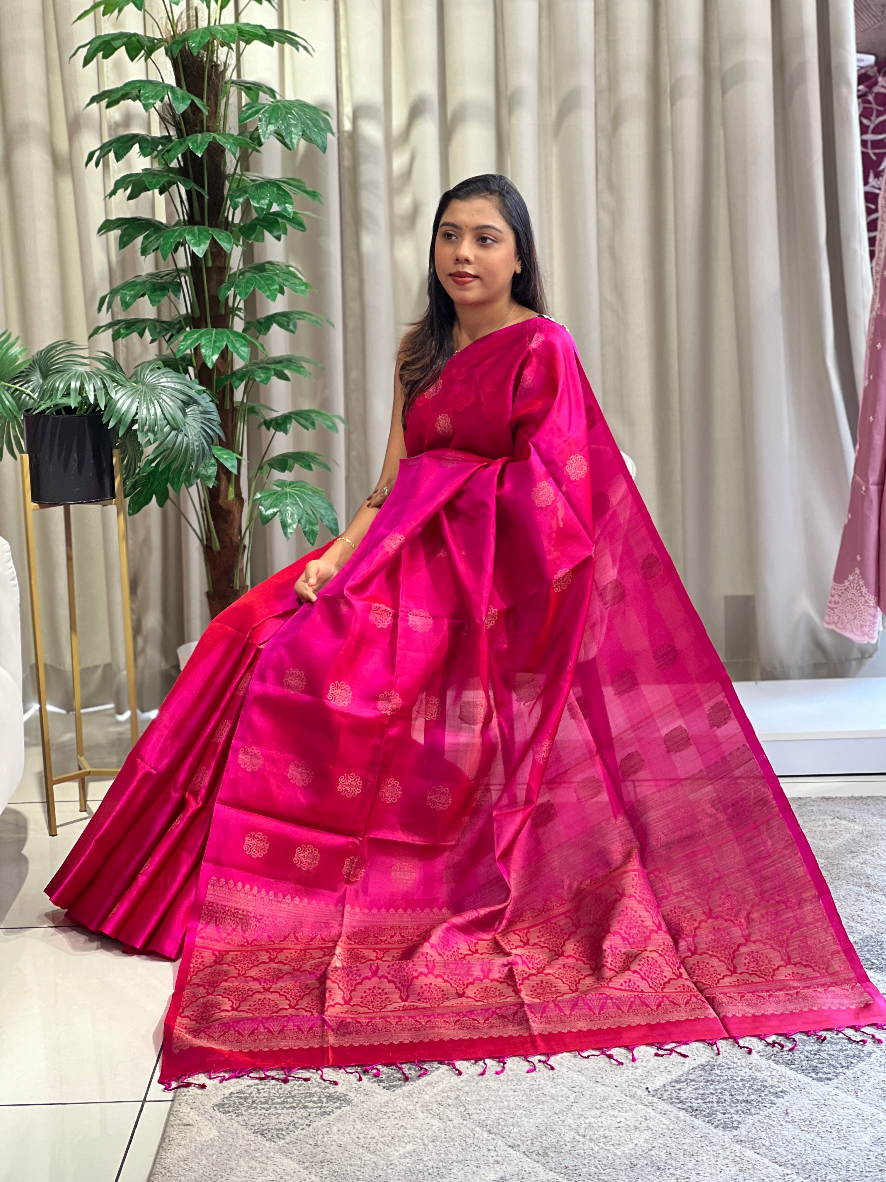 Jute Weave Pattern Soft Silk Handloom Saree | TT300