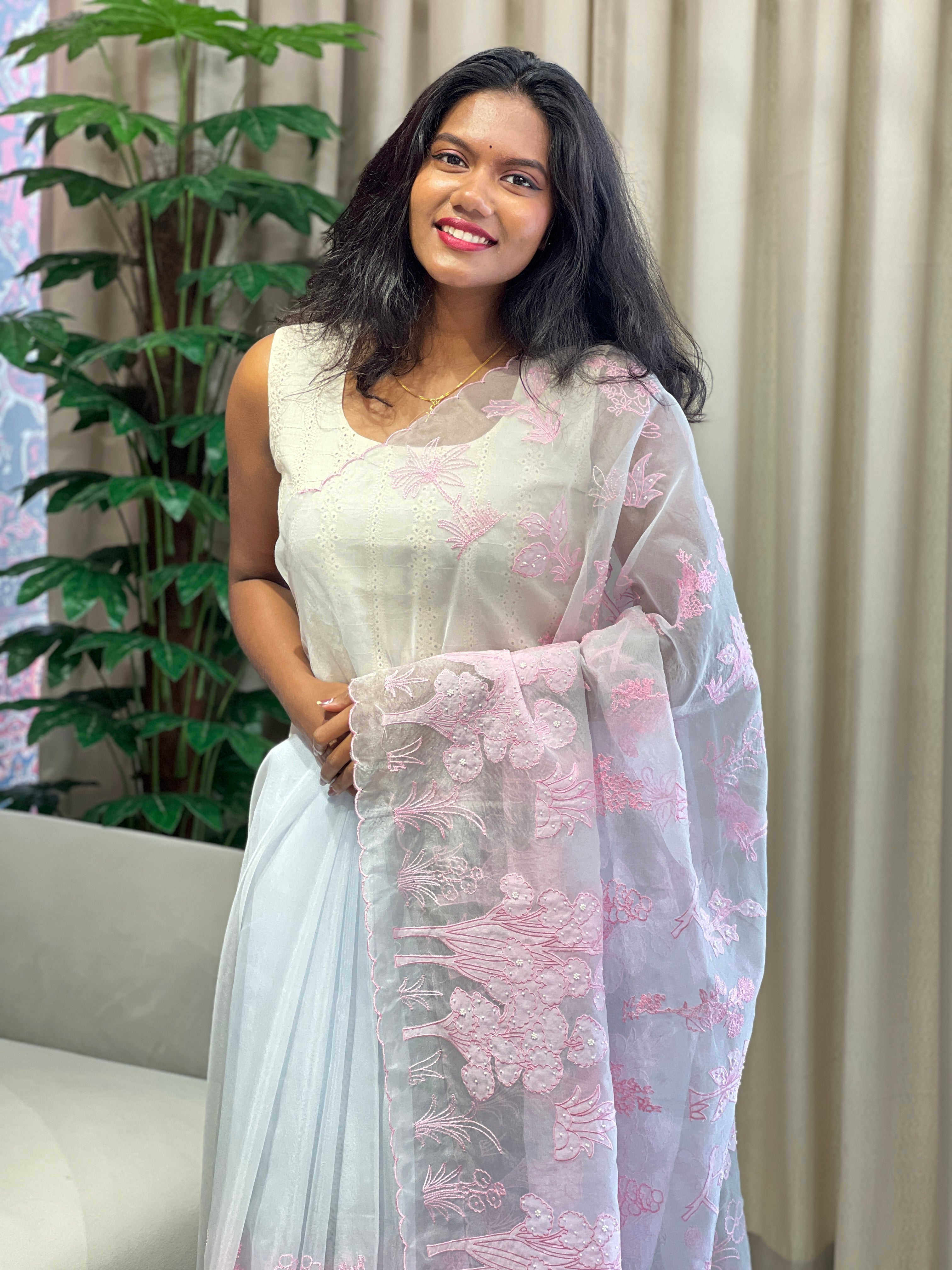 Applique Embroidery With Sugar Beads Highlighted Organza Saree | MM272