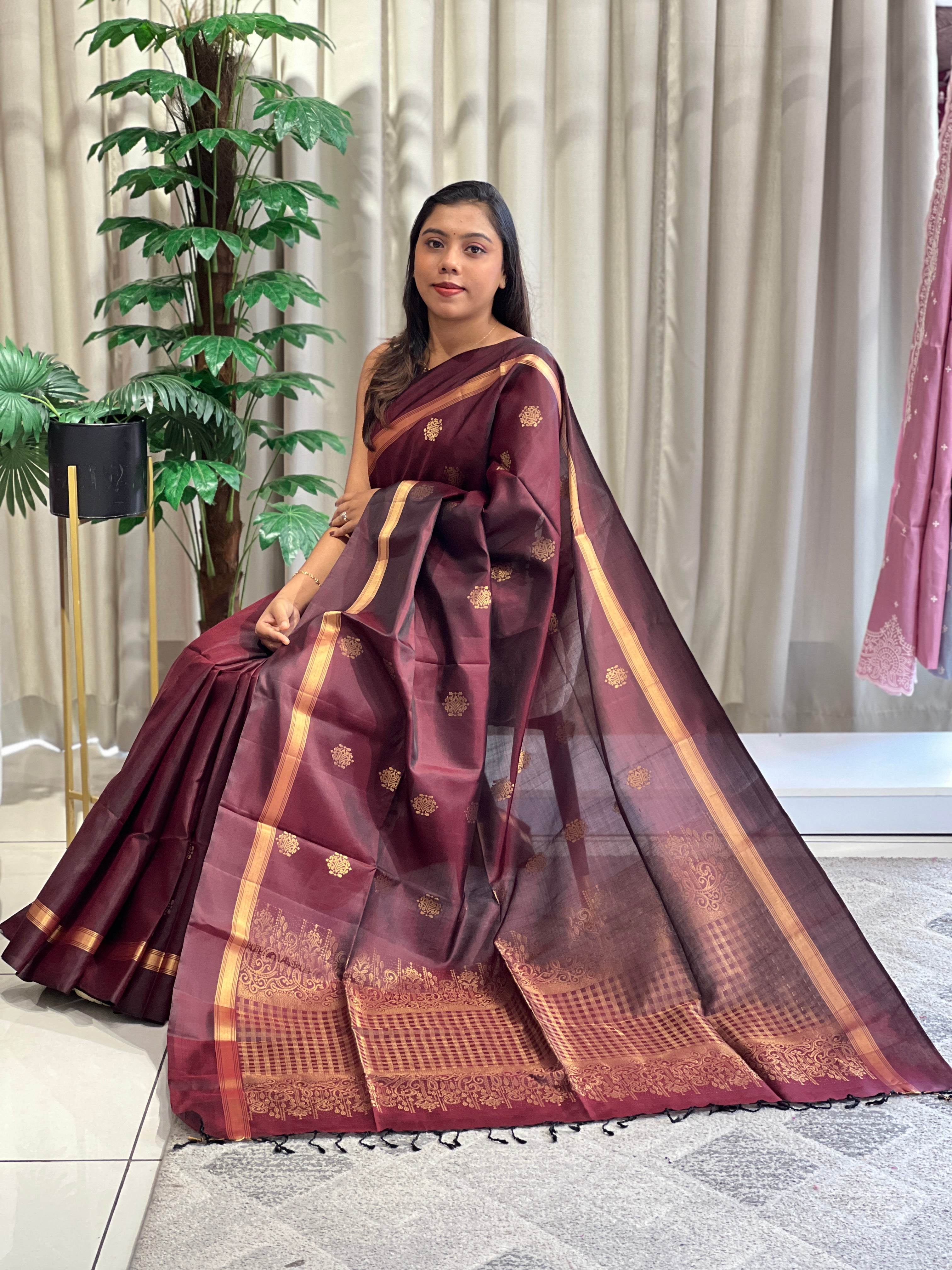 Kolam Design Pattern Soft Silk Saree | TT303