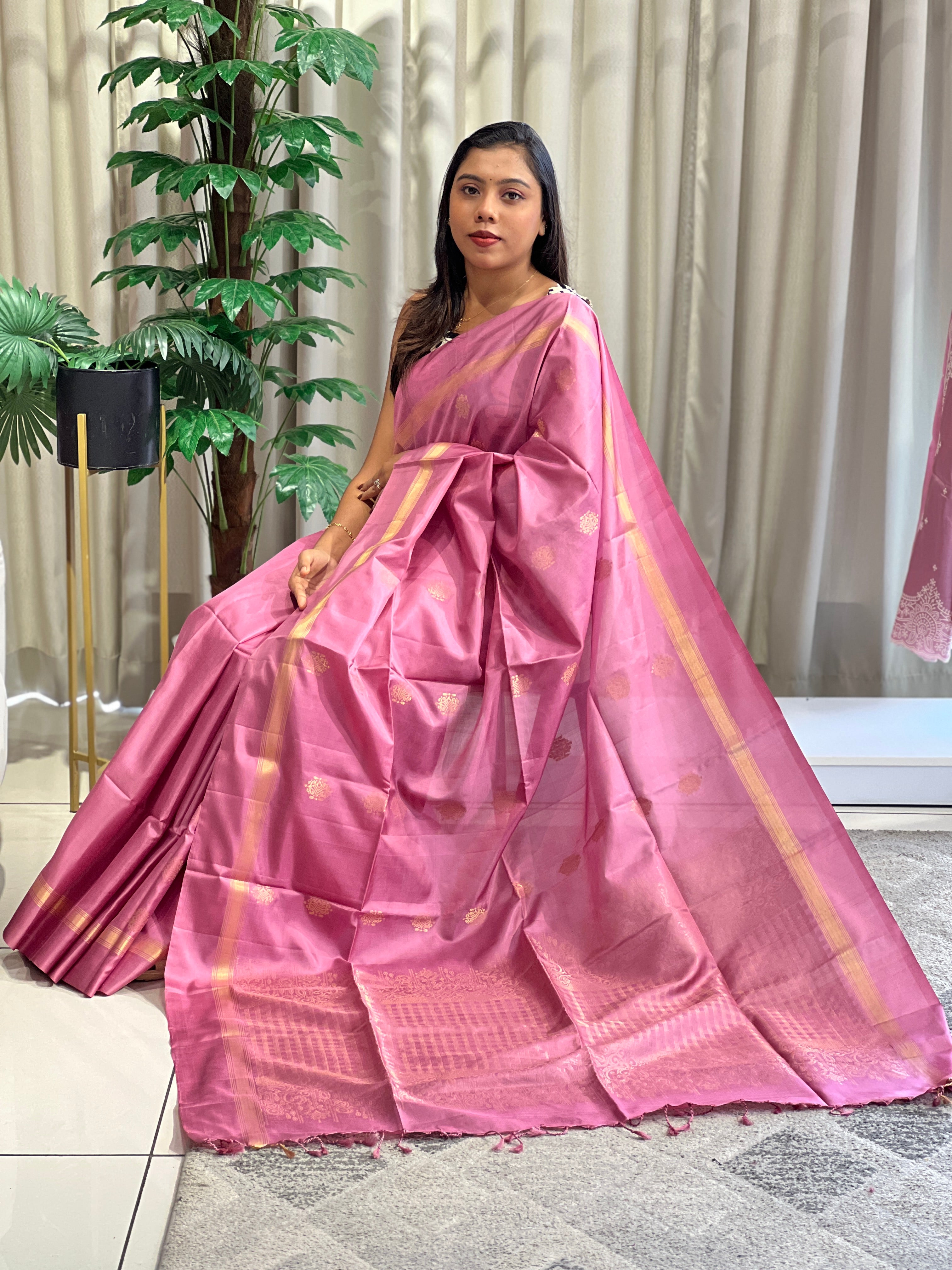 Kolam Design Pattern Soft Silk Saree | TT304