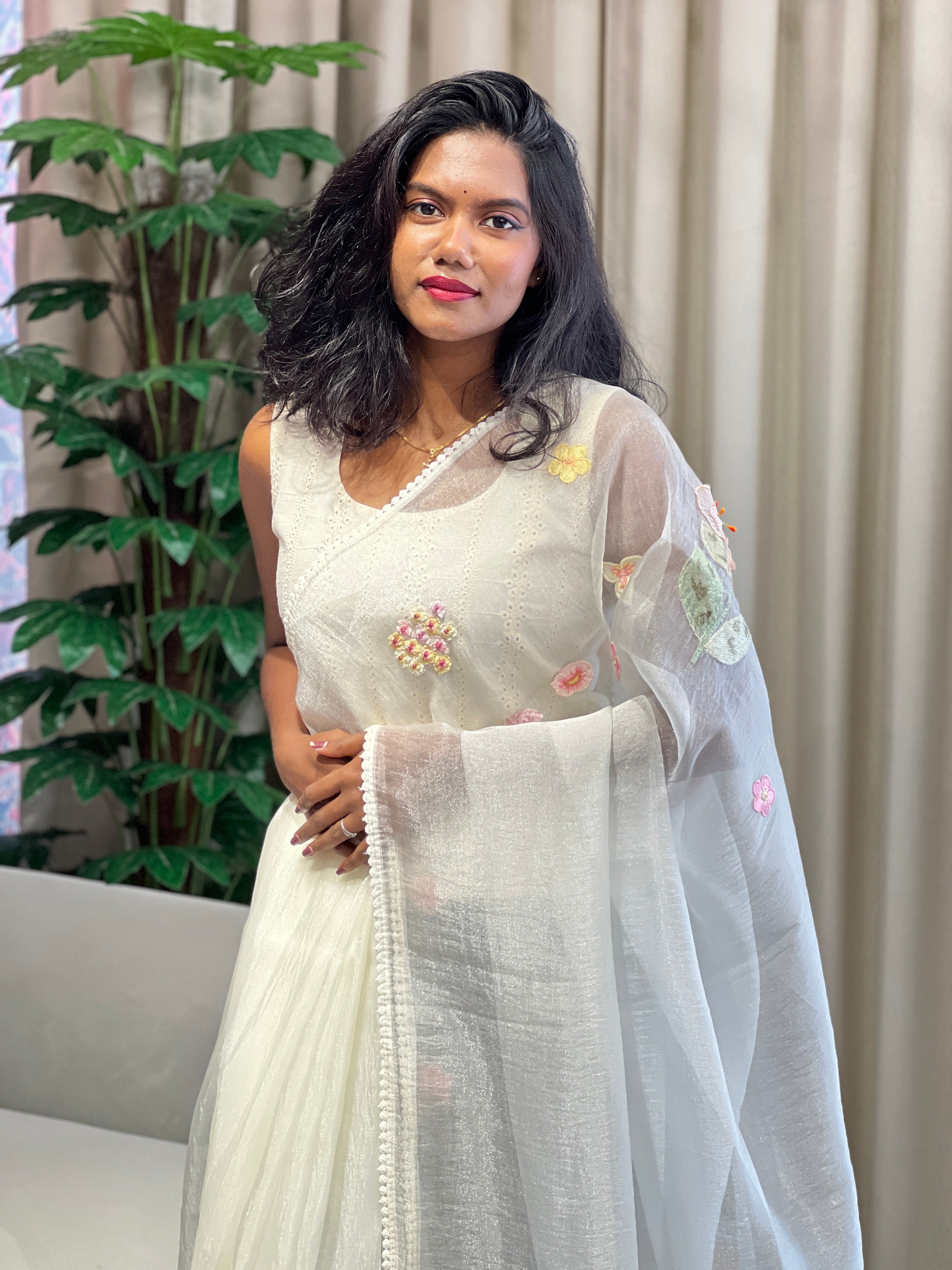 Floral Machine Embroidery Detailed Shimmer Organza Saree | BLD1968