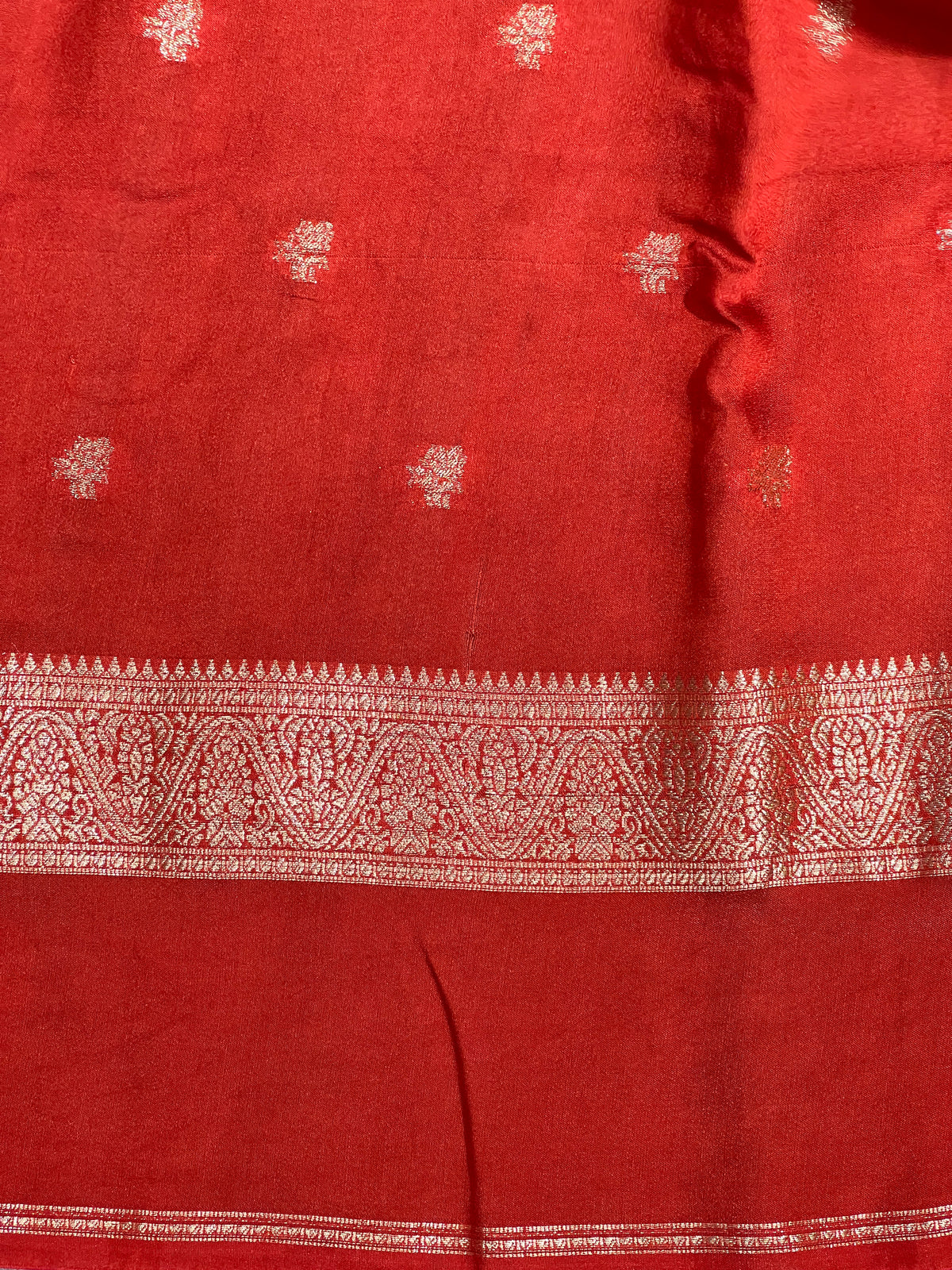 Traditional Motifs Pattern Crepe Silk Saree | GOT109