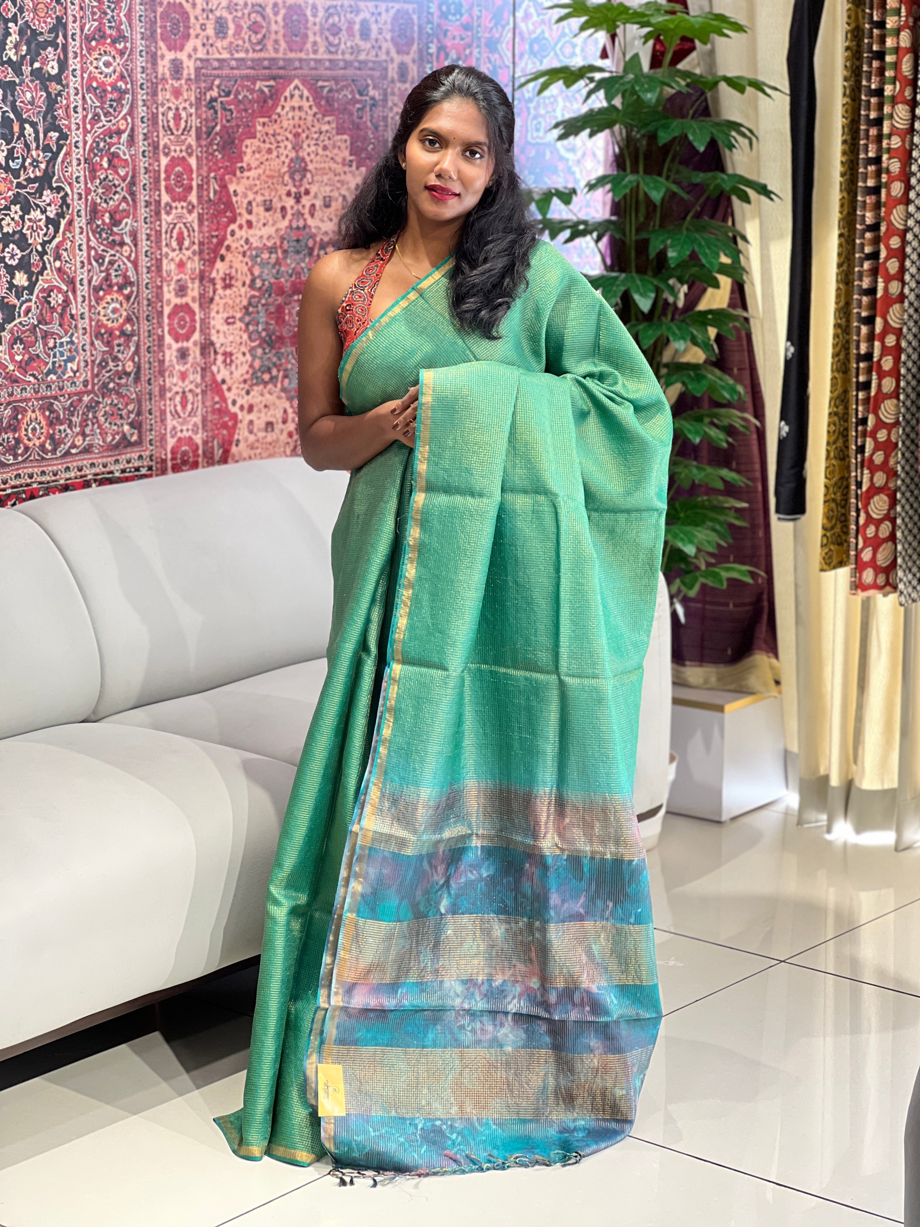 Zari Check Pattern With Tie & Dye Detailed Tussar Saree | HS1269
