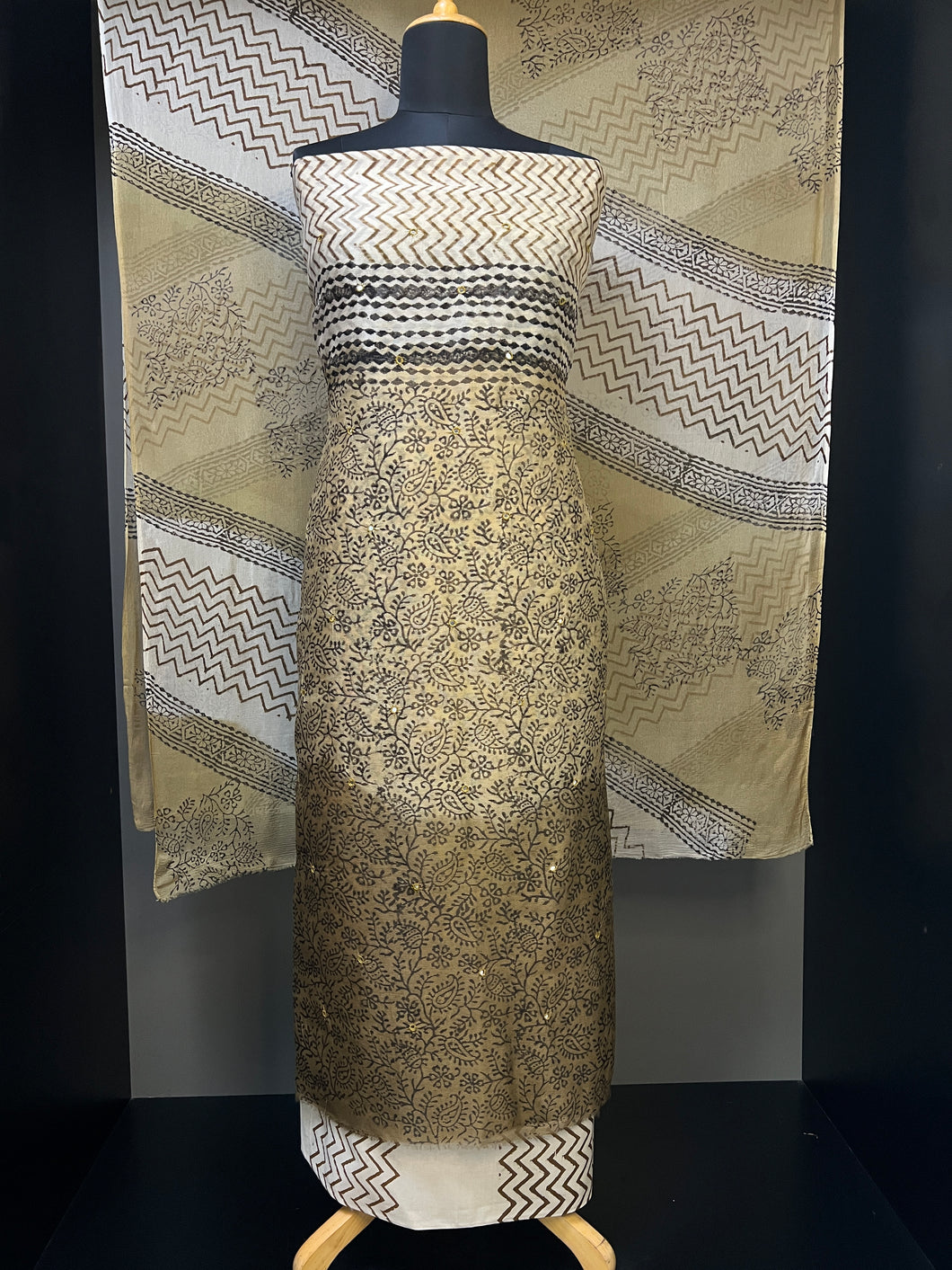 Block Print With Mirror Detailed Supernet Kota Salwar Set | SF1108