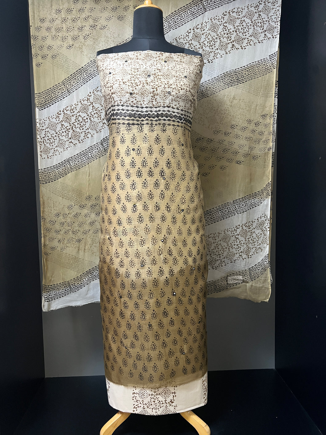 Block Print With Mirror Detailed Kota Salwar Set | SF1114