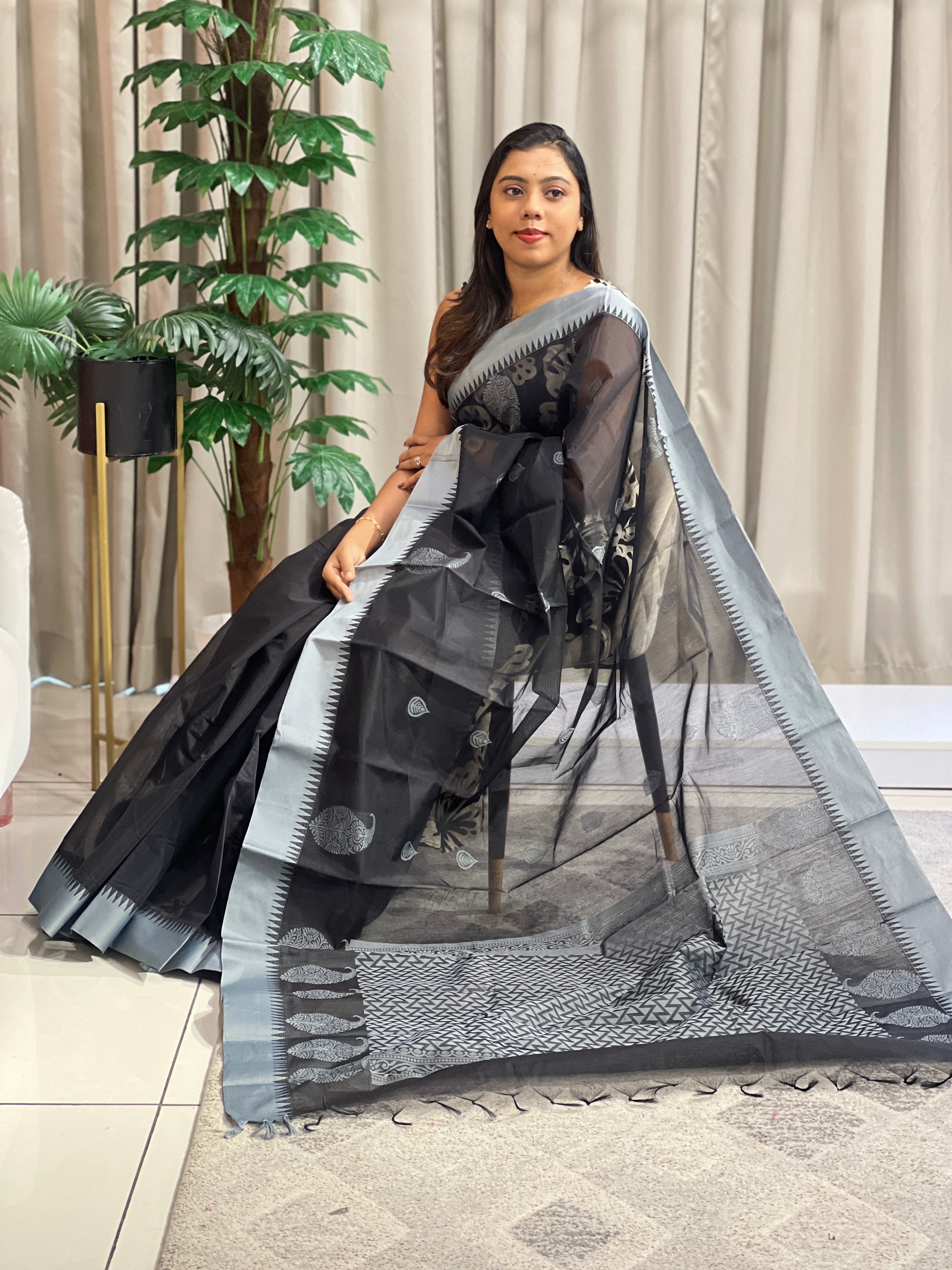 Contrast Color Border Cotton Saree | PST115