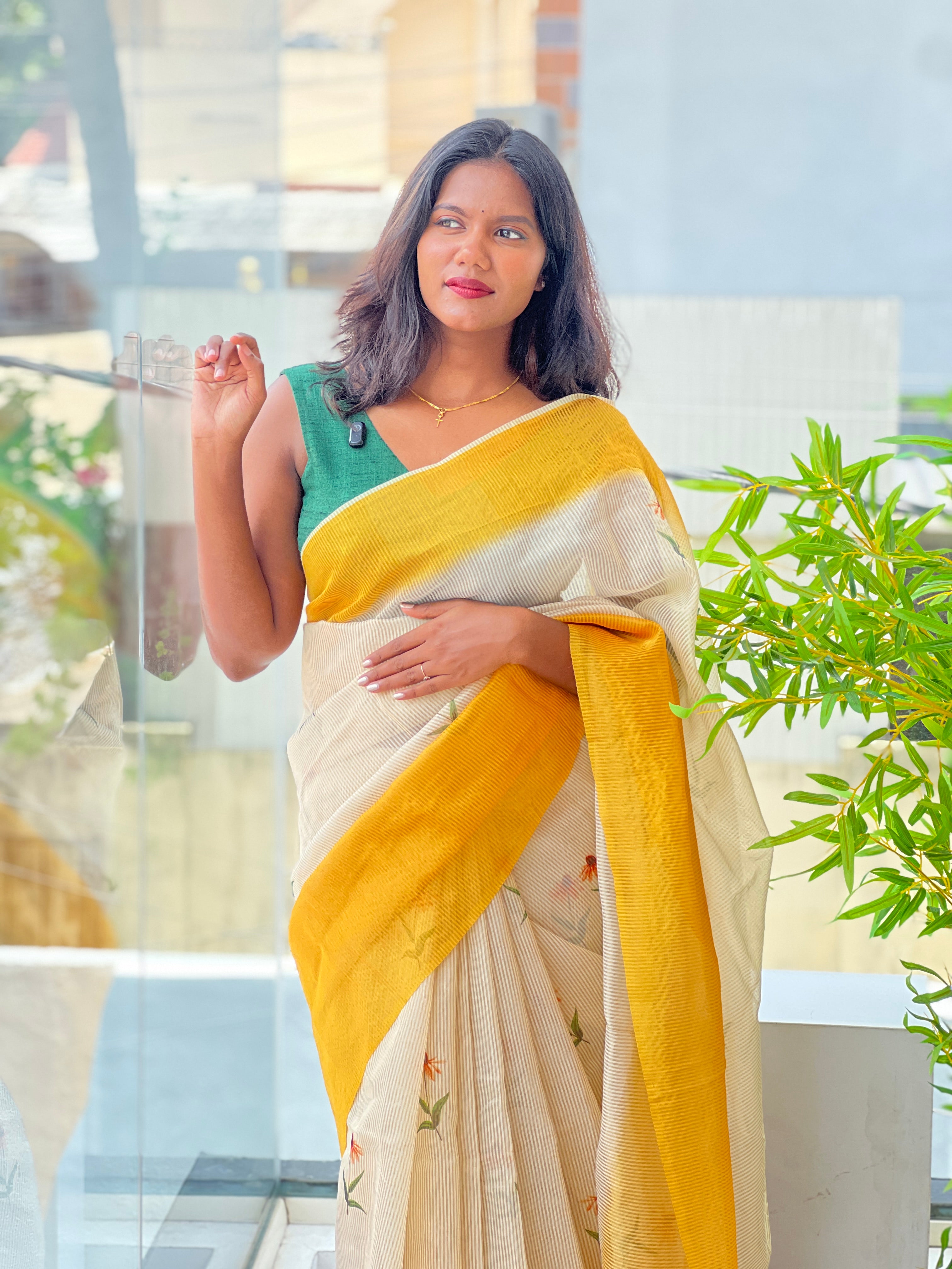 Tissue Woven Line Pattern Chanderi Saree | HT503