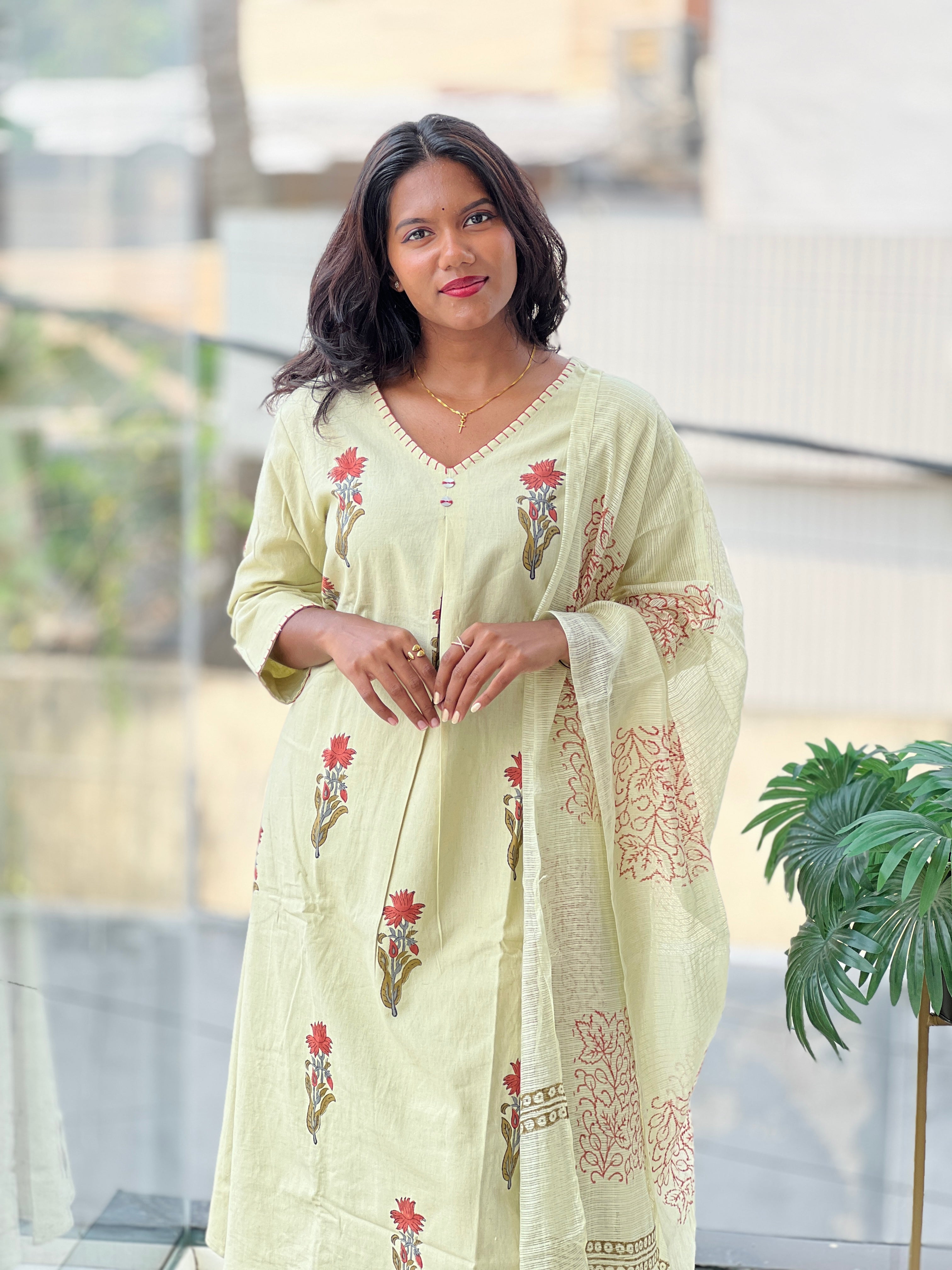 Block Printed Linen Cotton Kurta Set | OMF130