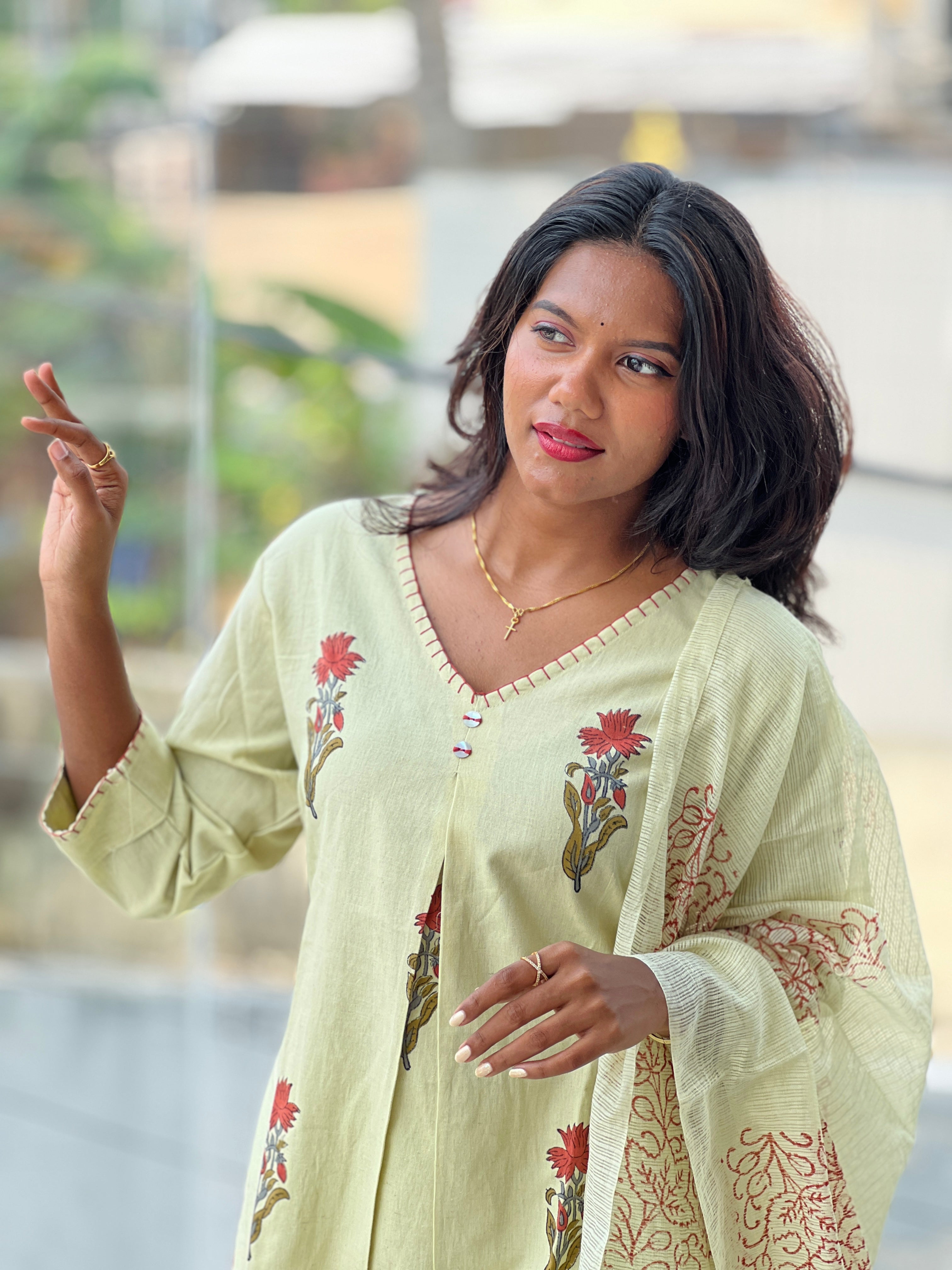 Block Printed Linen Cotton Kurta Set | OMF130