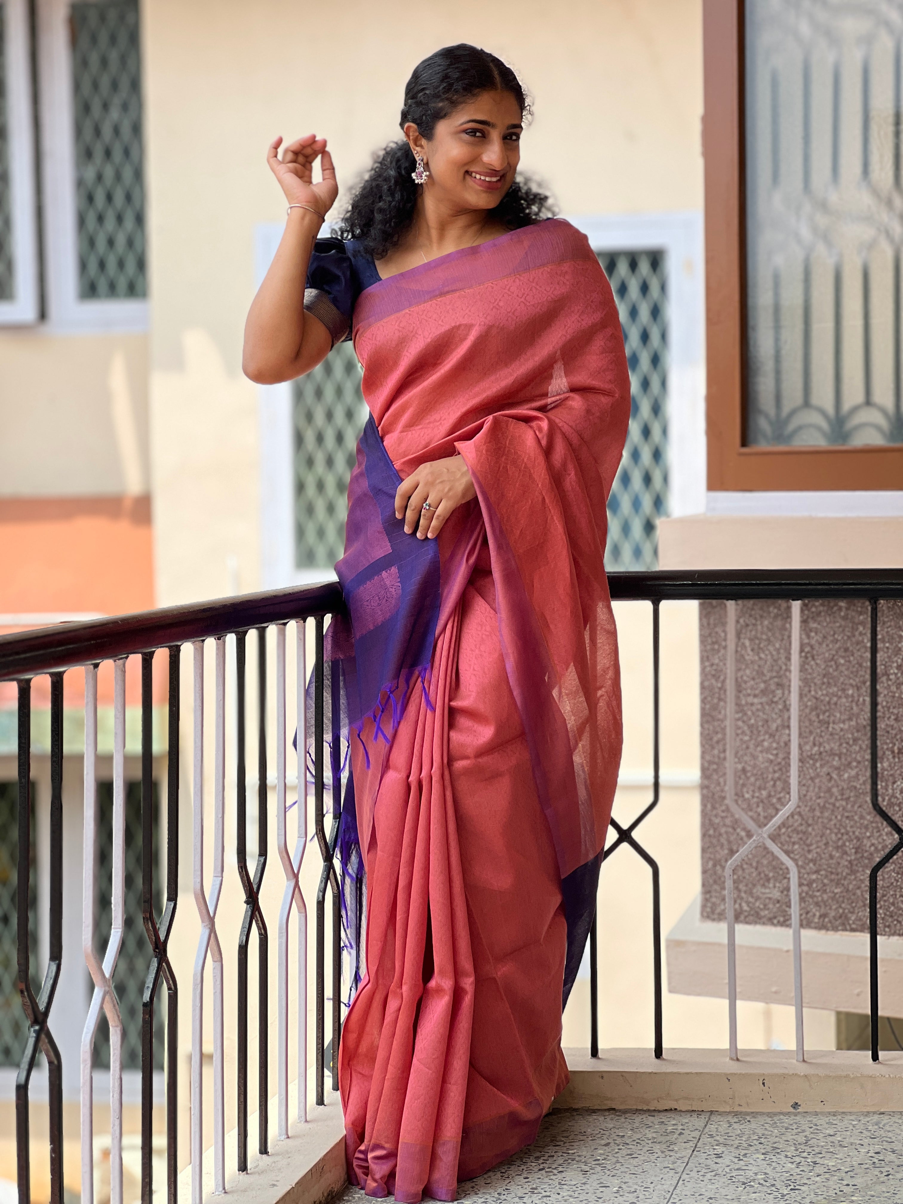 Zari Weaving Pattern Cotton Silk | RJT118