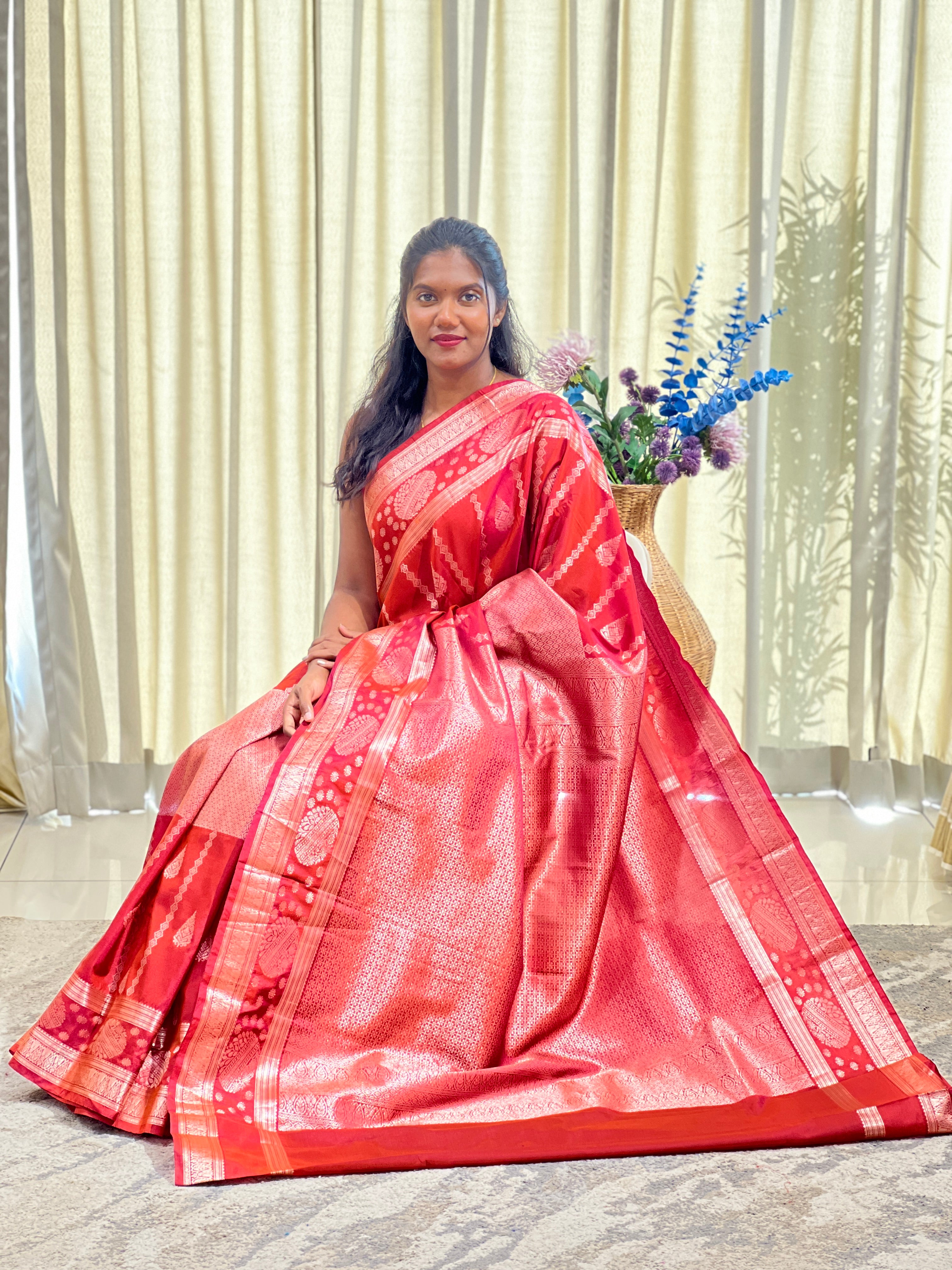 Jacquard Weaving Pattern Soft Silk Saree | RVS251