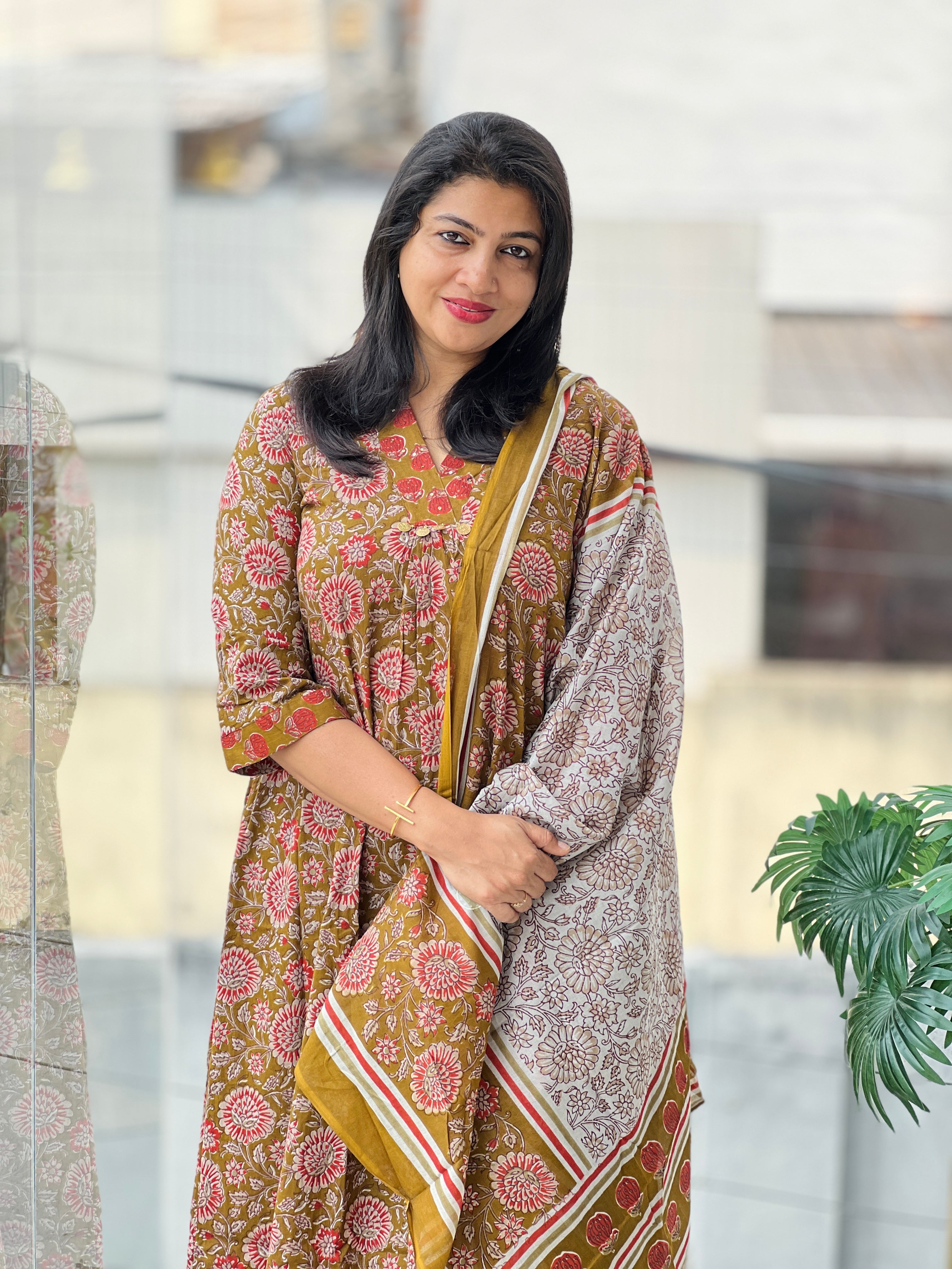 Block Printed Cotton Kurta Set | OMF121