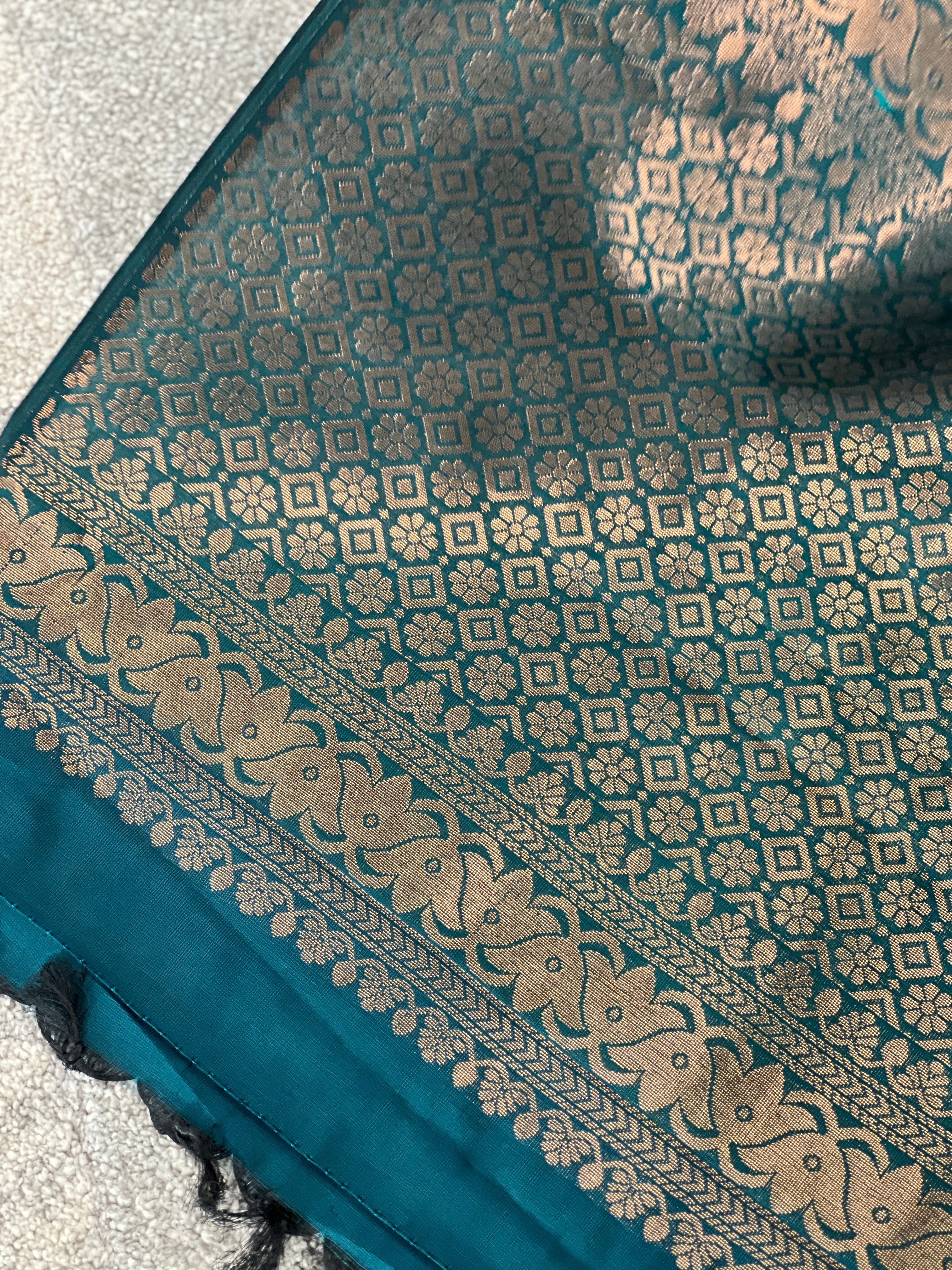 Zari Weaved Semi Silk Saree | KRK402