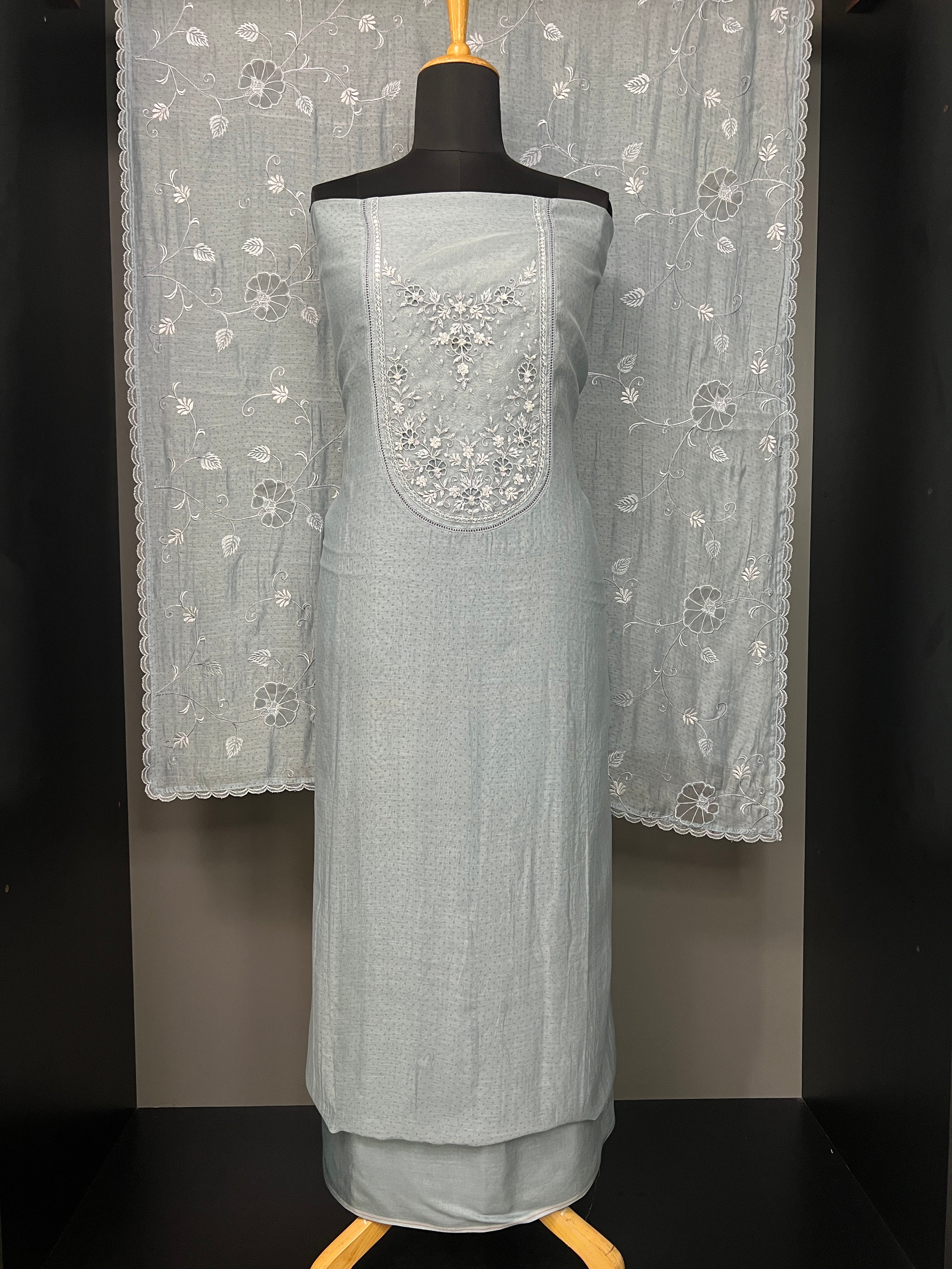 Floral Embroidery Detailed Mul Chanderi Salwar Set | BLD975