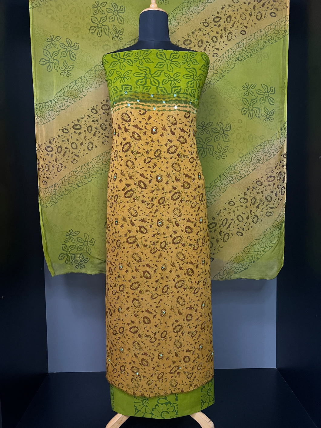 Block Print With Mirror Detailed Georgette Salwar Set | SF1119