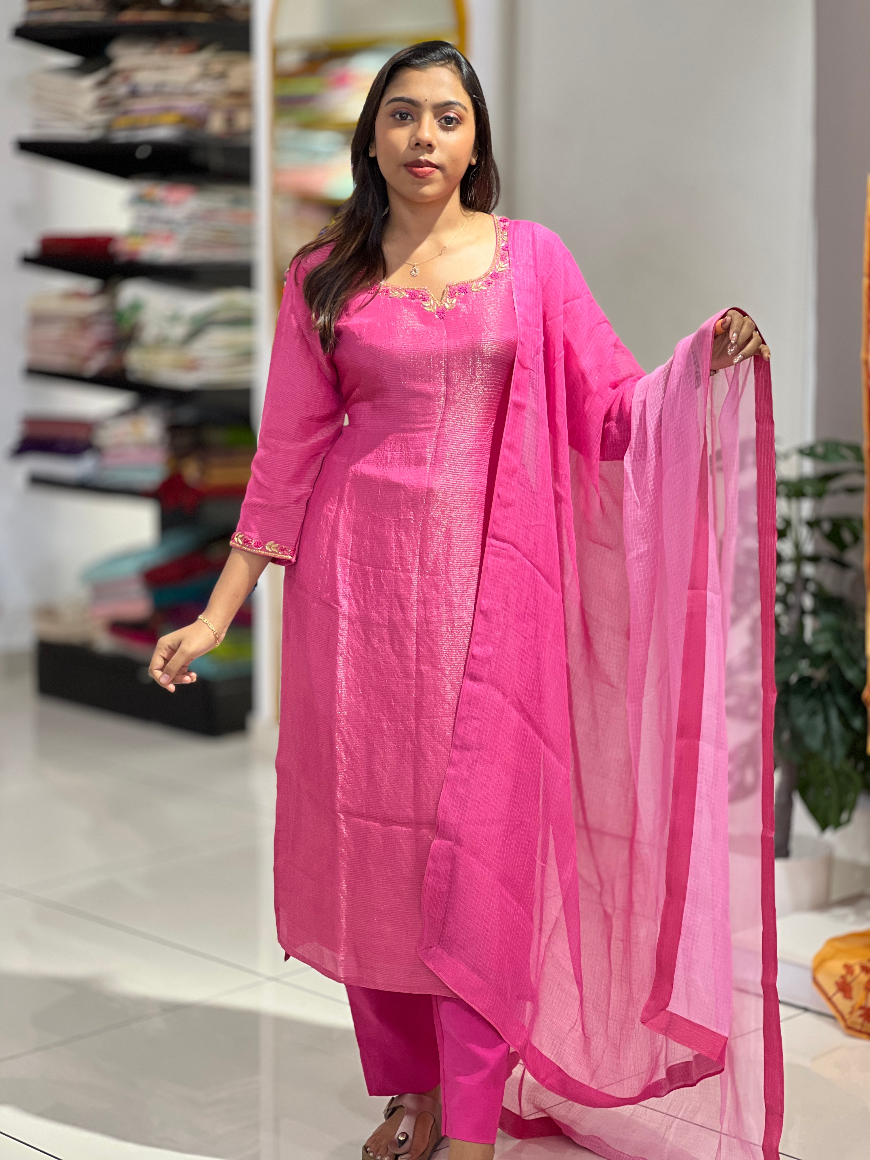 Hand Embroidery Pure Chanderi Silk Kurta Set | DNT1010