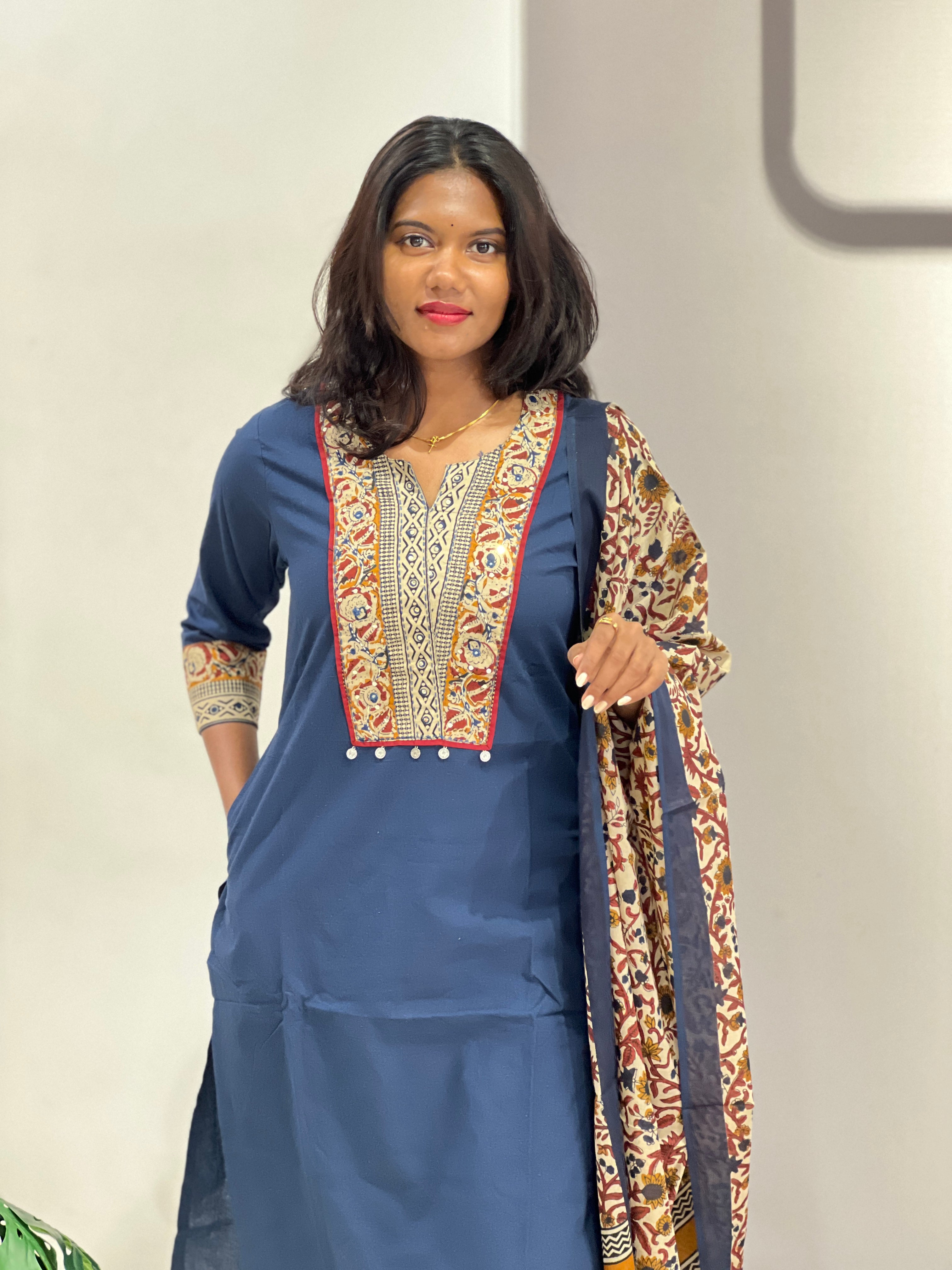 Block Printed Patch Detailed Cotton Kurta Set | OMF122