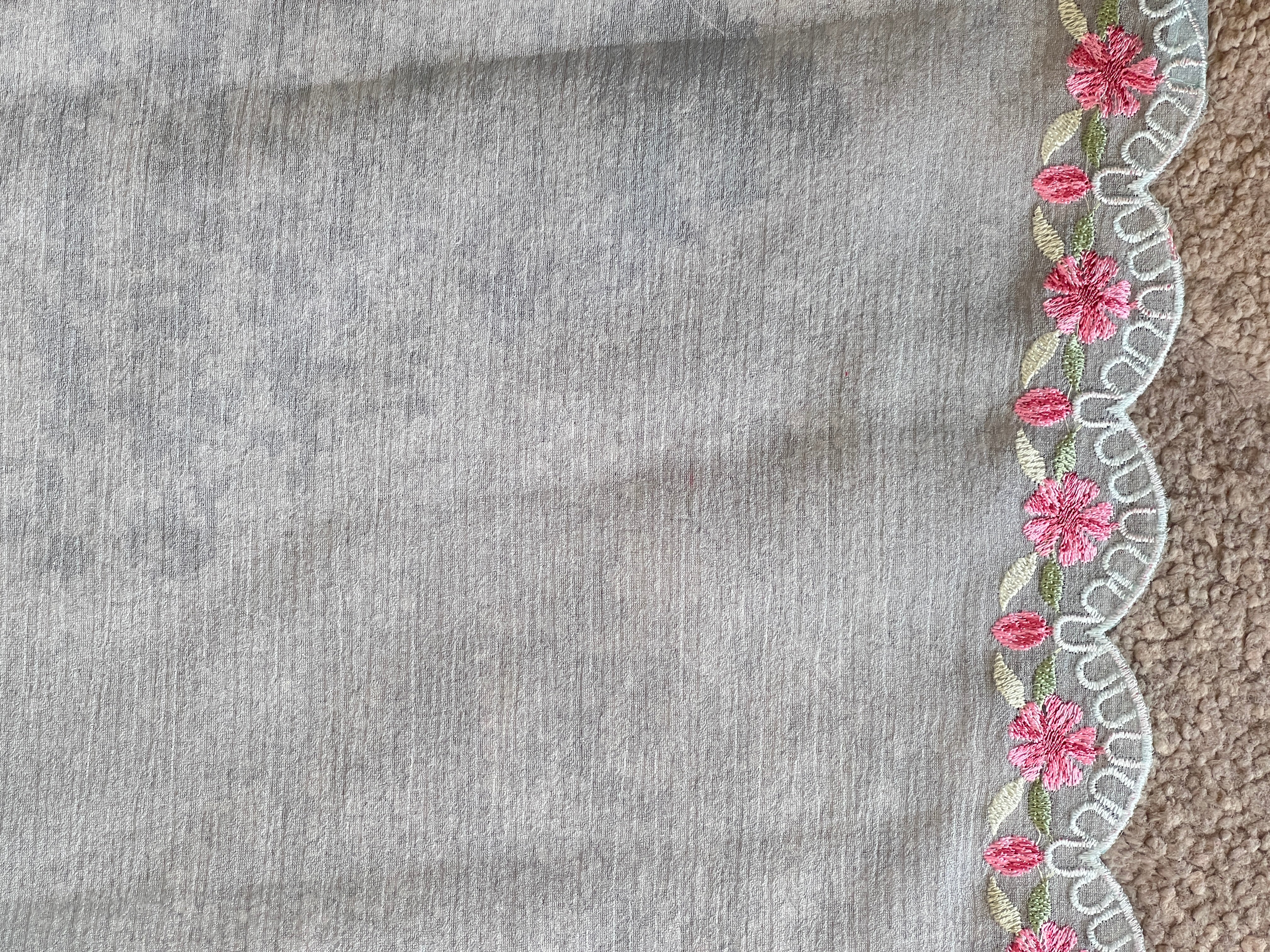 Floral Embroidered Crushed Shimmer Chiffon Saree | SBP686