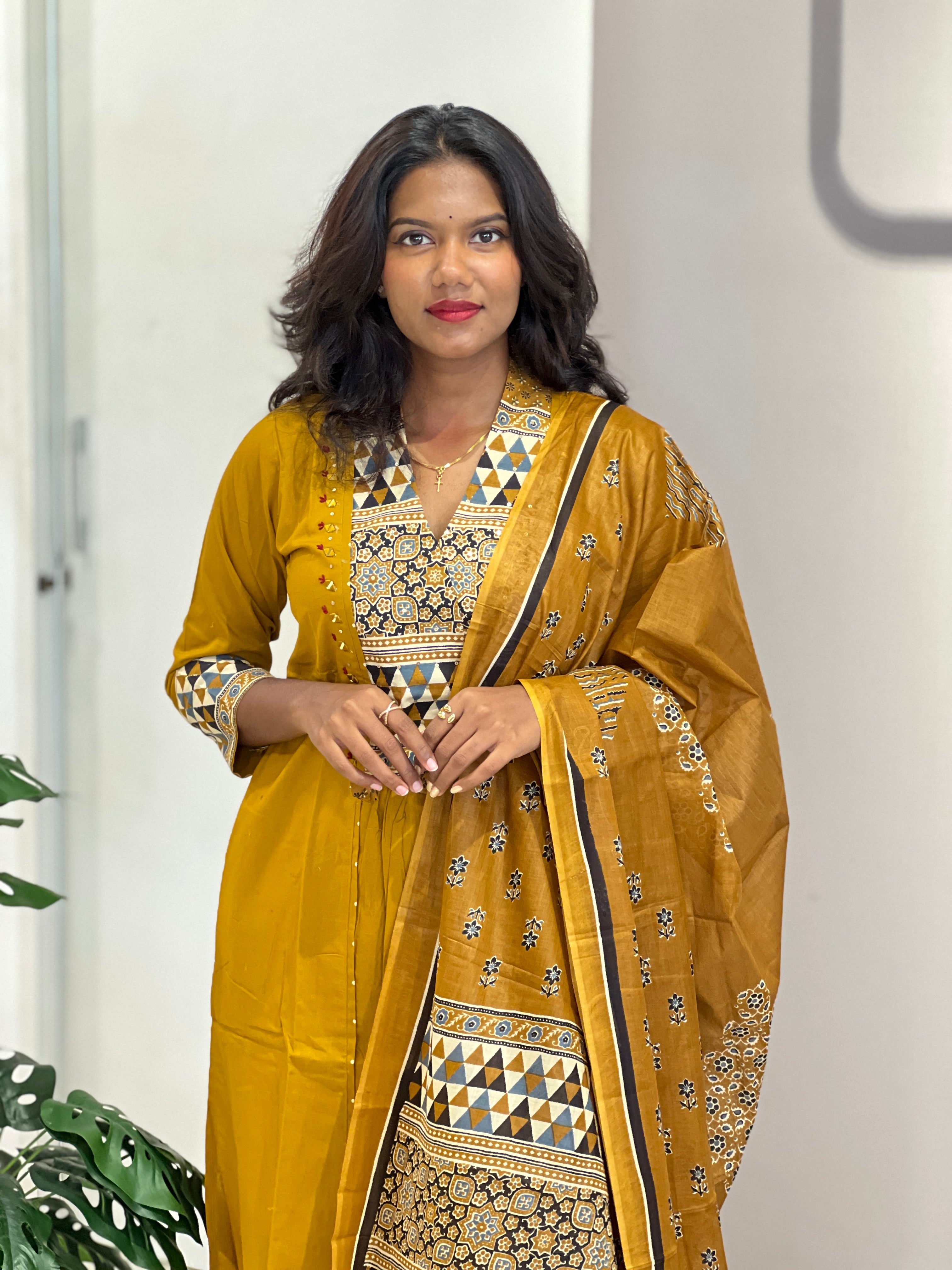 Block Printed Patch Detailed Cotton Kurta Set | OMF115