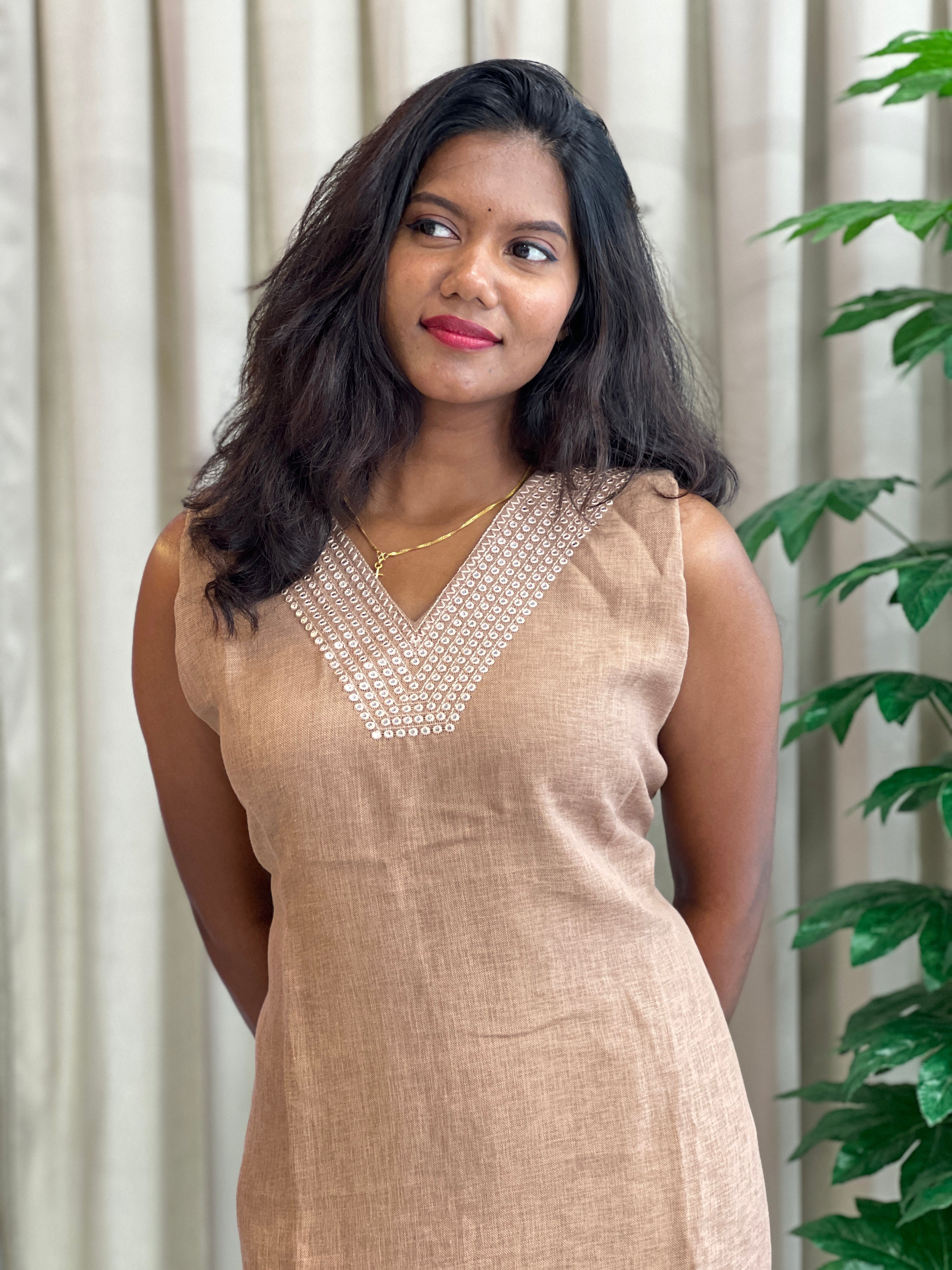 Mirror Work Detailed Slub Linen Cotton Kurta |NAI107