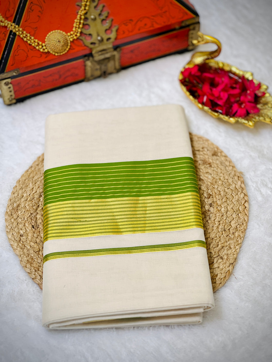 Handloom Golden Kasavu With Kara Detailed Kerala Cotton Saree | KL395