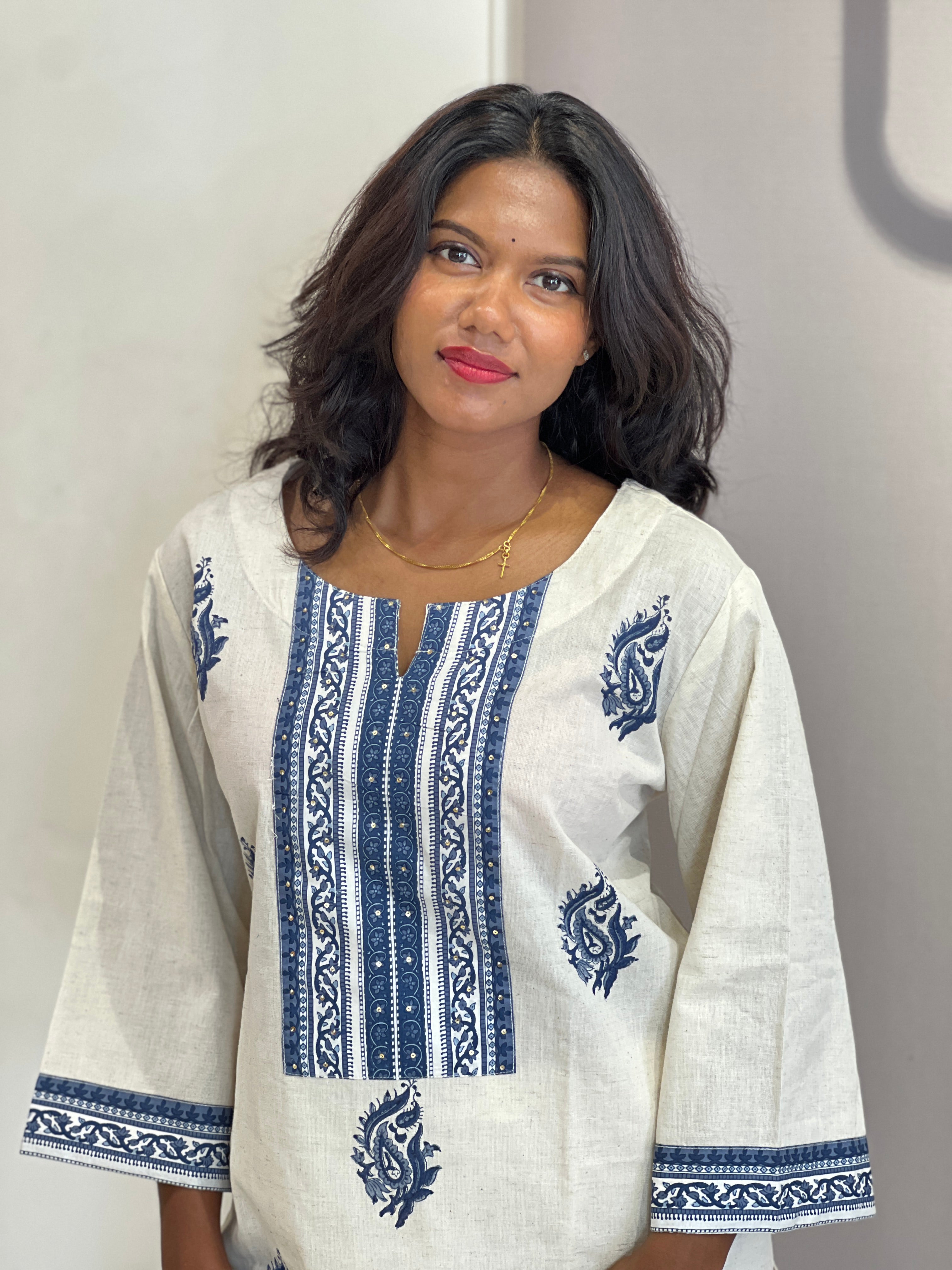 Block Printed Patch Detailed Cotton Kurta Set | OMF118