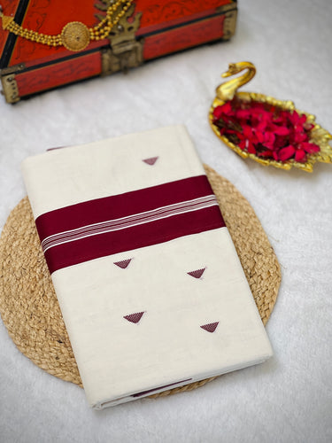 Kara Weaving Patterned Kerala Cotton Saree | KL380
