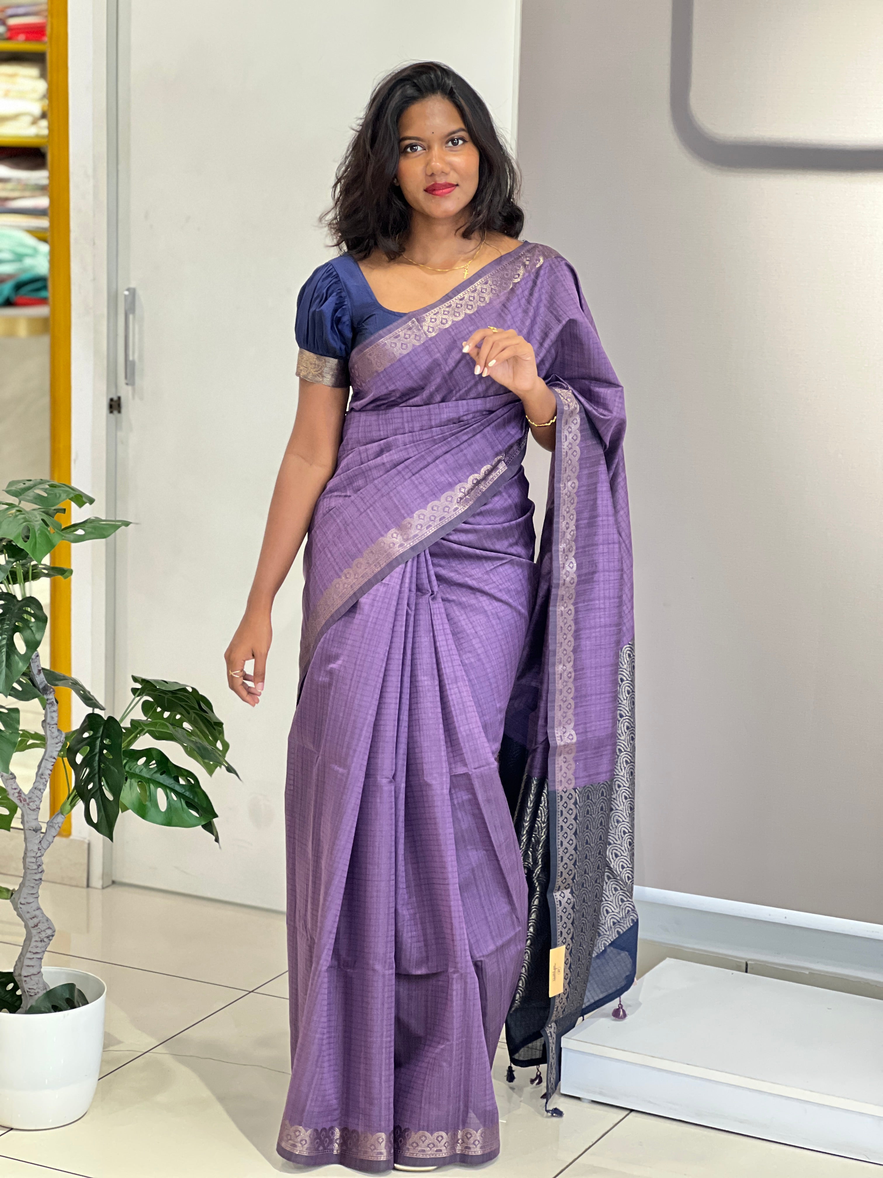 Self Weaved Check Patterned Poly Cotton Saree | RSF102