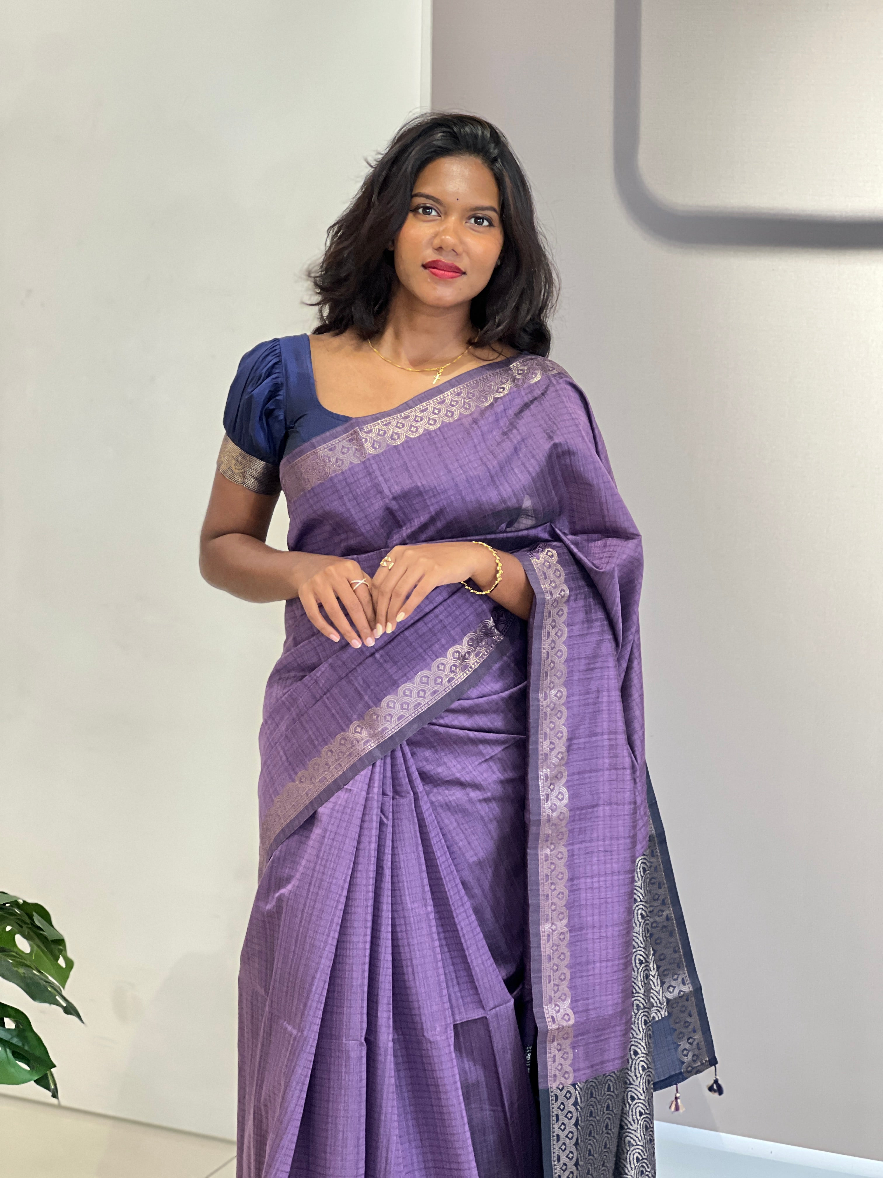 Self Weaved Check Patterned Poly Cotton Saree | RSF102