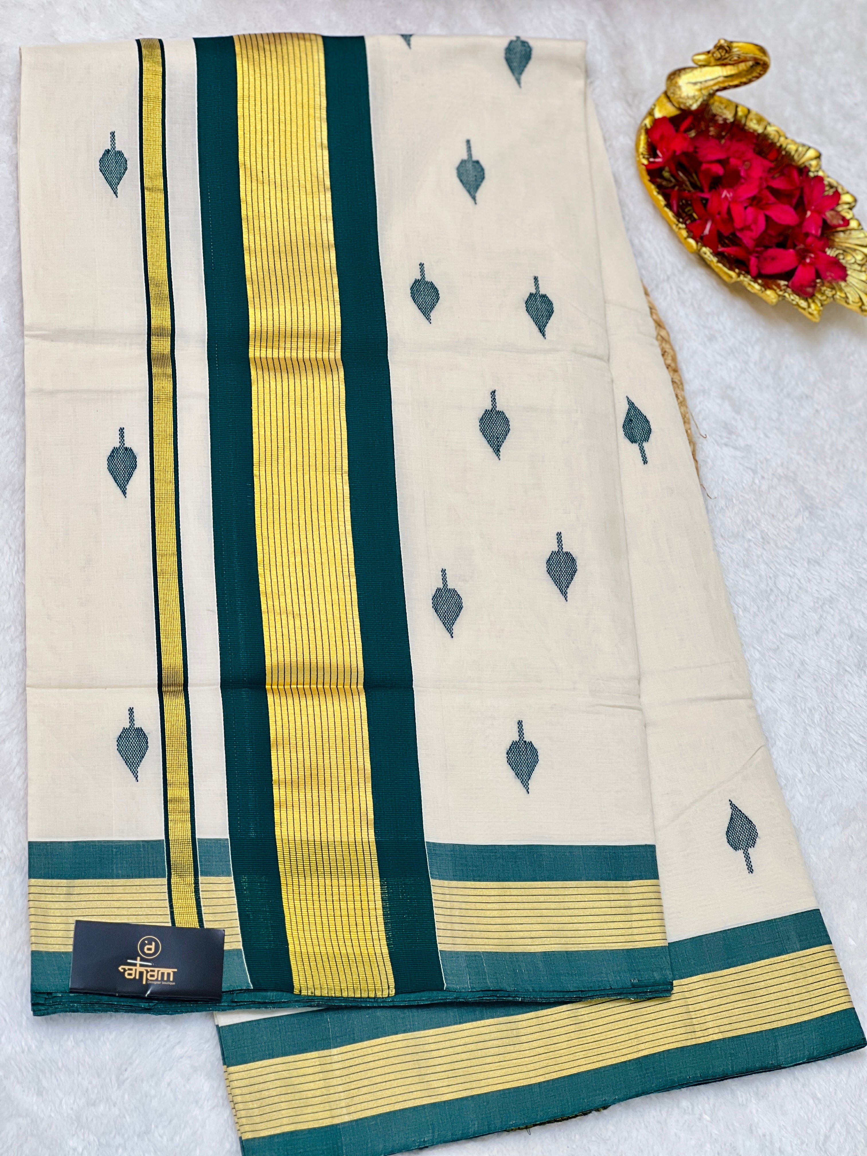 Handloom Golden Kasavu With Kara Detailed Kerala Cotton Saree | KL389