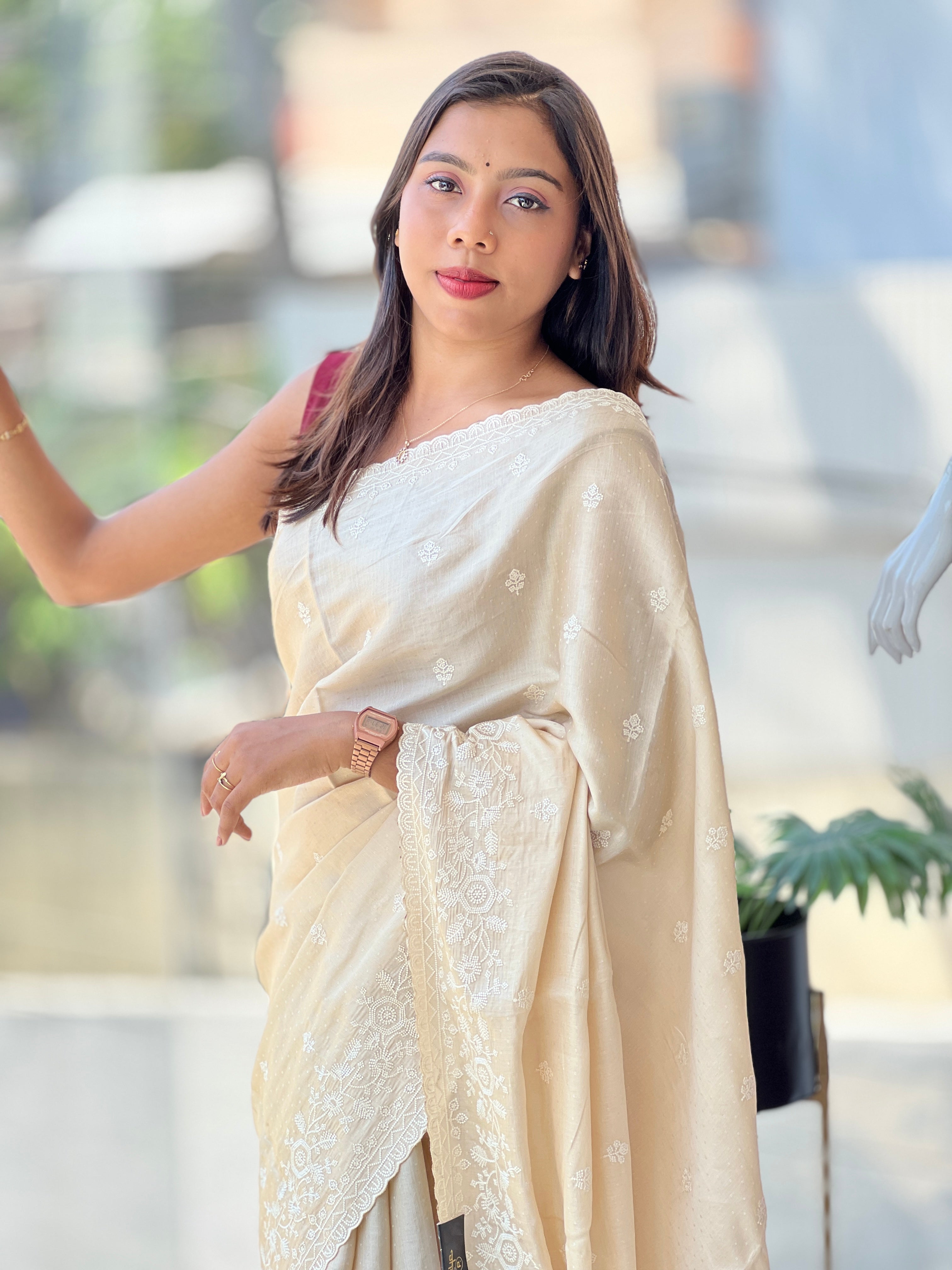 Point Embroidery Detailed Semi Tussar Saree | SUN541
