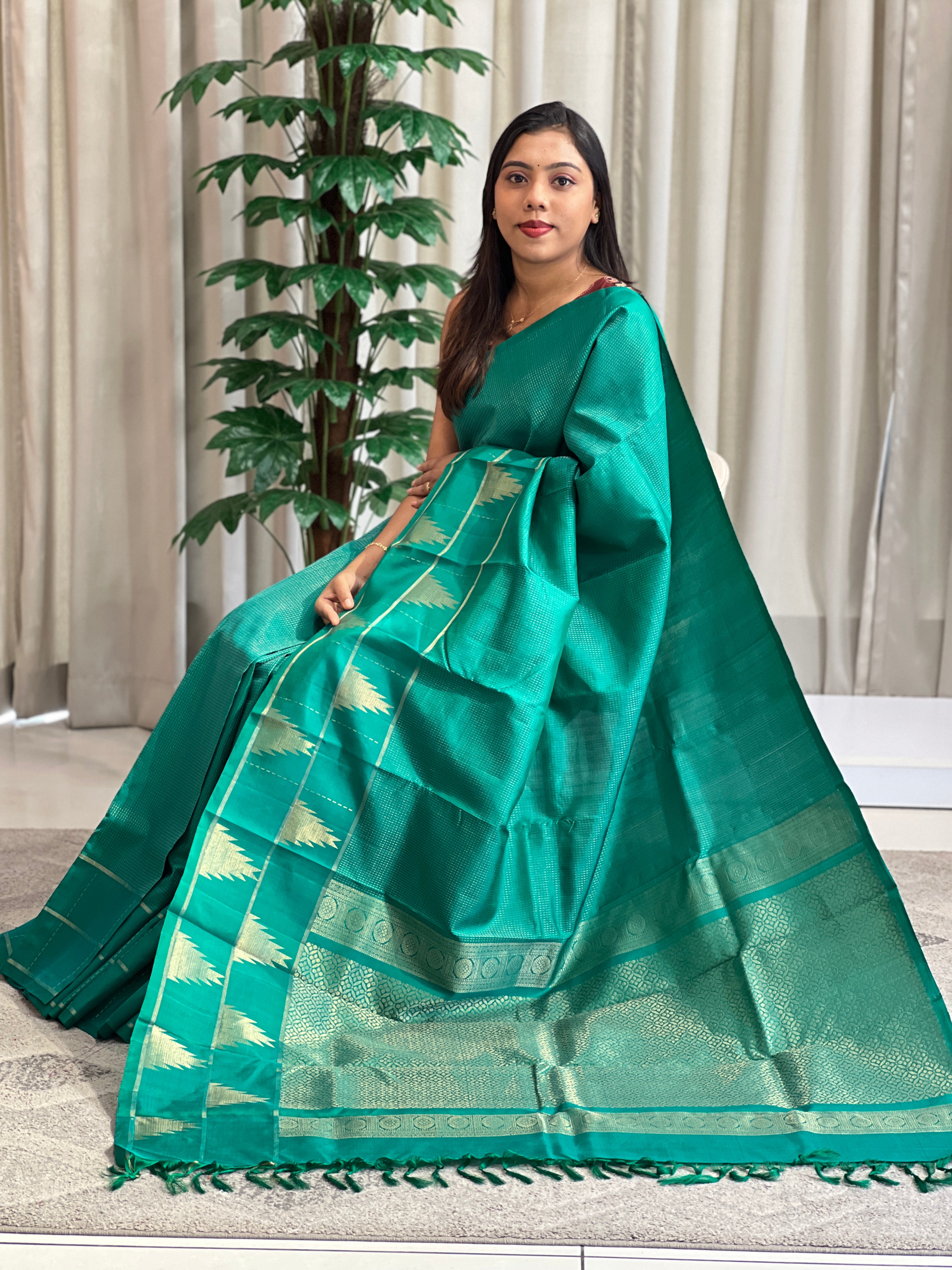 Khattam Pattern Woven Rettappet Border Soft Silk Saree | SMT107