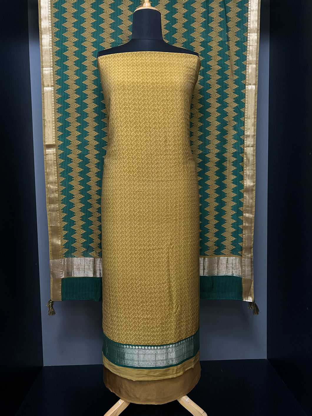 Geometric  Pattern Modal Salwar Set  | VAN197