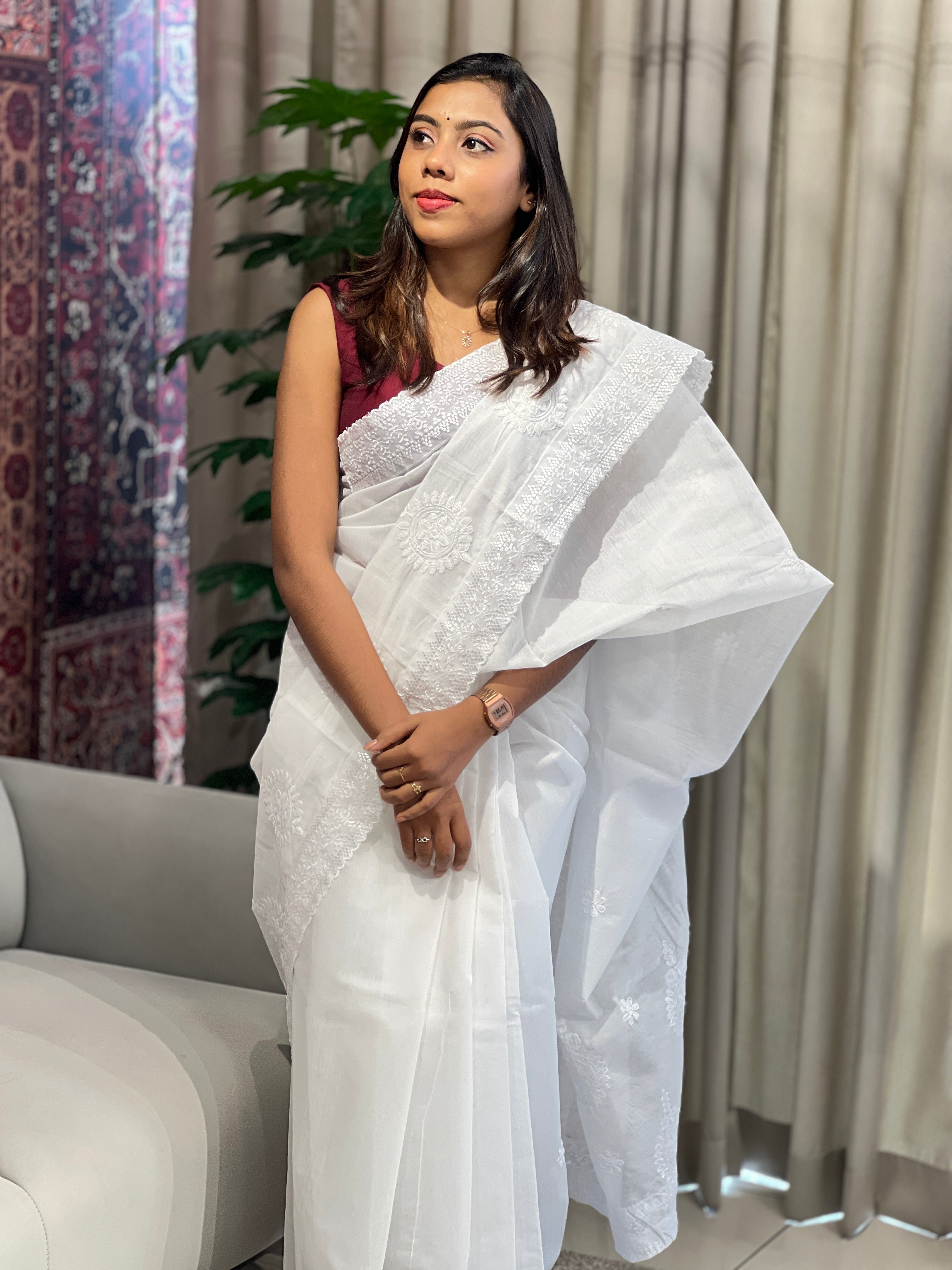 Embroidery Detailed Cotton Blend Saree | VDA268