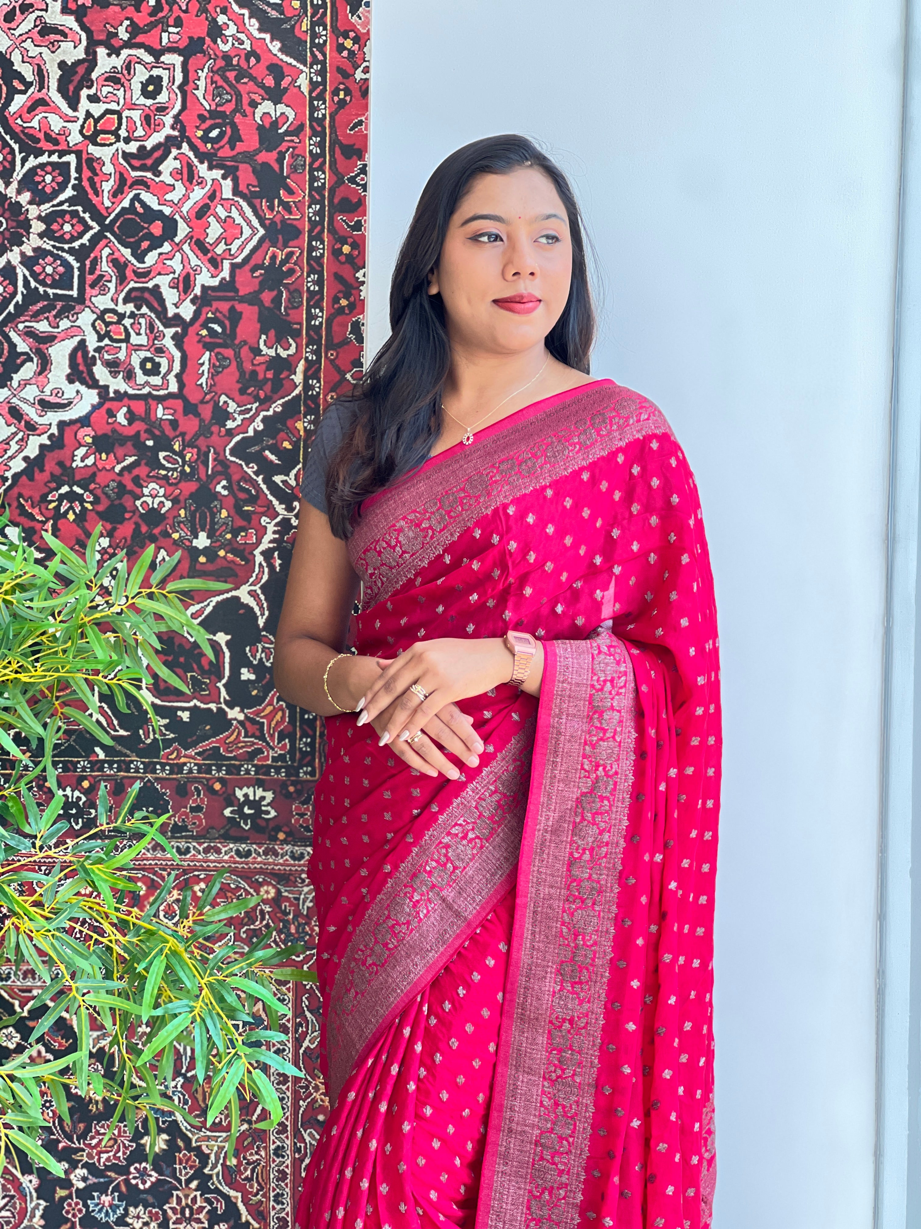 Floral Buta Patterned Georgette Saree | YNG1736